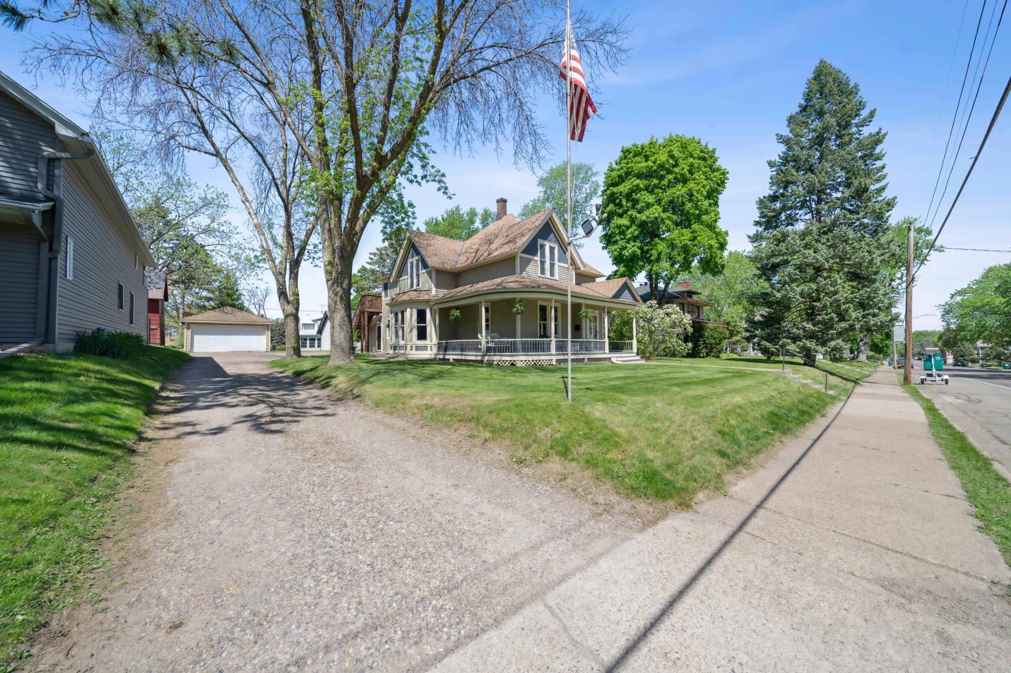 Stillwater, Minnesota, 55082, United States, 4 Bedrooms Bedrooms, ,1 BathroomBathrooms,Residential,For Sale,1848703