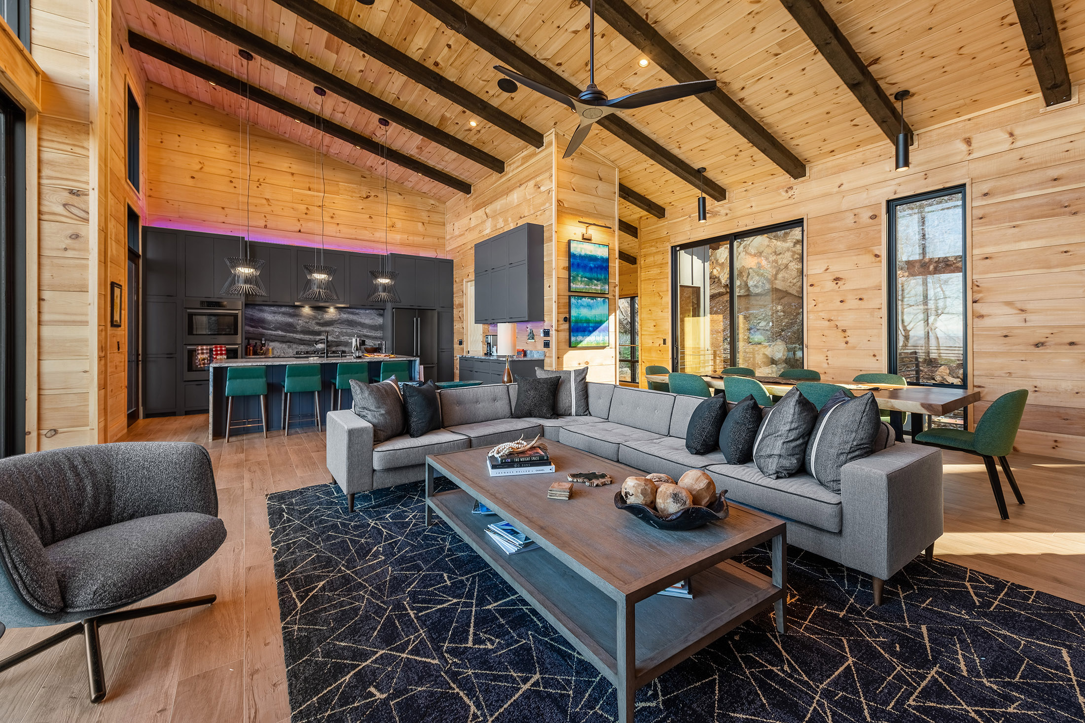  Contemporary Architectural Estate Overlooking Blue Ridge Lake - 物件實景
