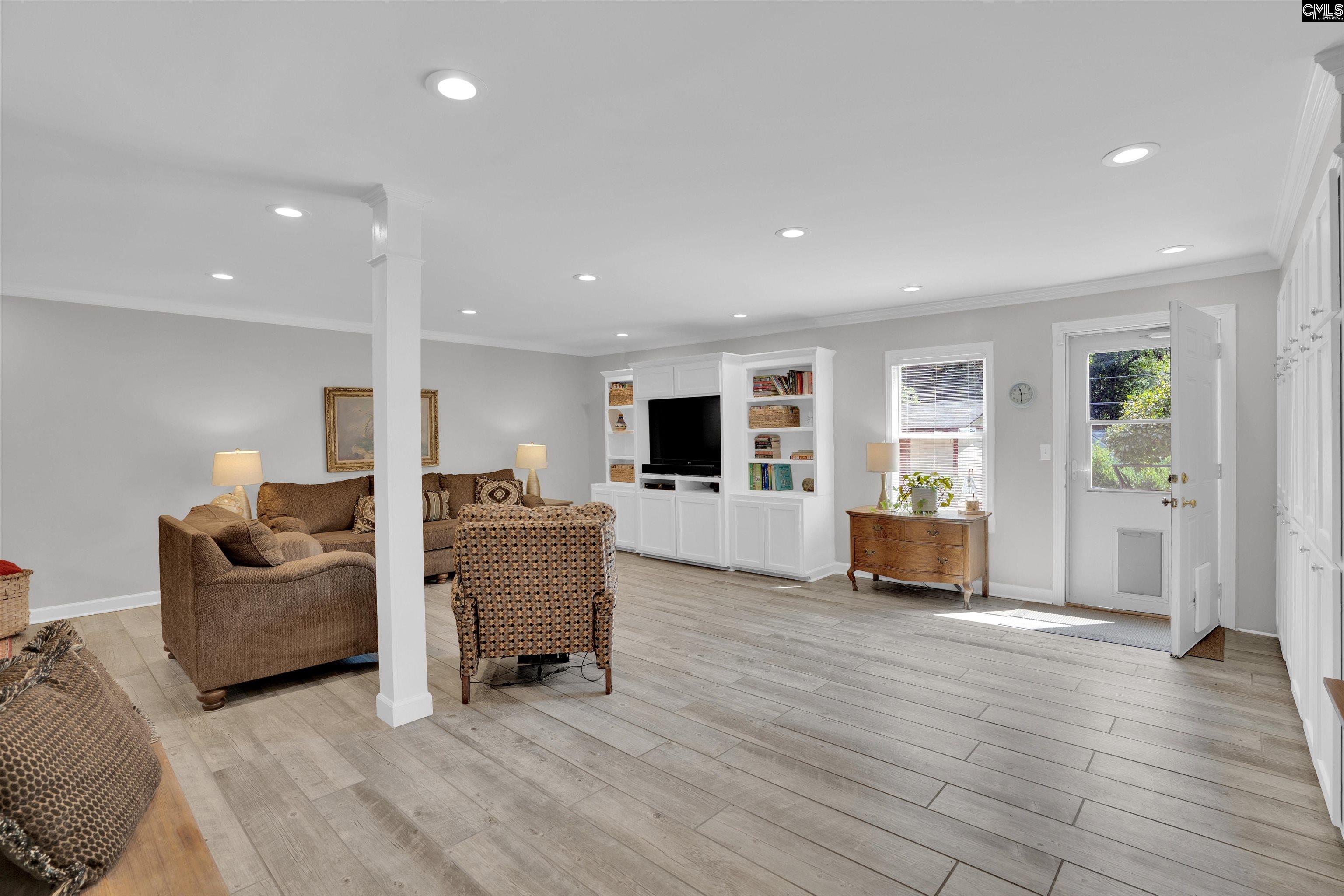 Columbia, South Carolina, 29206, United States, 4 Bedrooms Bedrooms, ,3 BathroomsBathrooms,Residential,For Sale,1933283