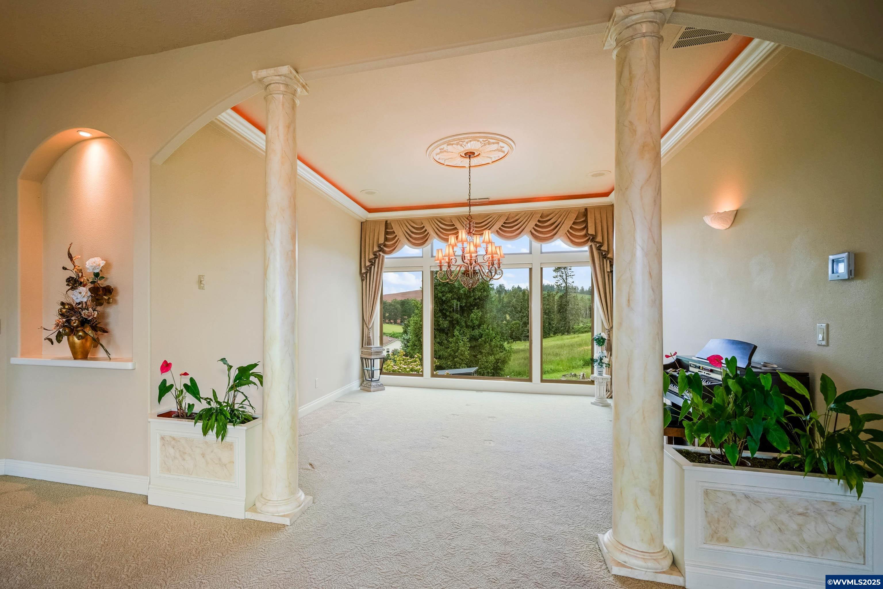 Turner, Oregon, 97392, United States, 4 Bedrooms Bedrooms, ,3 BathroomsBathrooms,Residential,For Sale,1827852