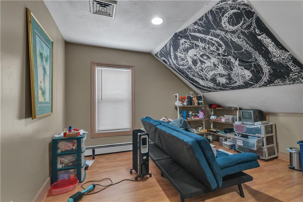 Providence, Rhode Island, 02909, United States, 13 Bedrooms Bedrooms, ,5 BathroomsBathrooms,Residential,For Sale,2022811