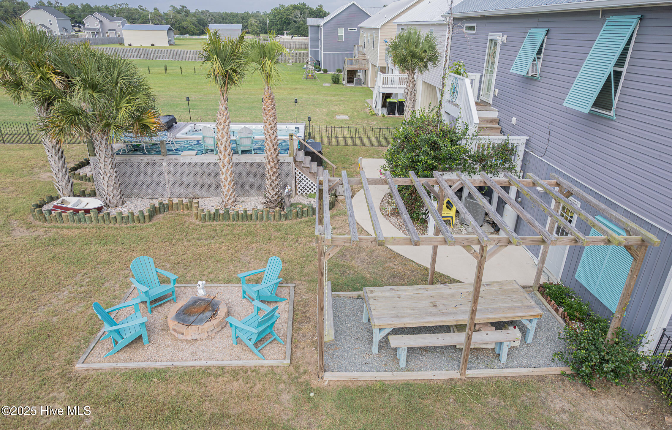 Hubert, North Carolina, 28539, United States, 4 Bedrooms Bedrooms, ,3 BathroomsBathrooms,Residential,For Sale,1974043