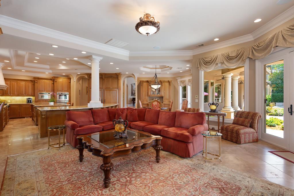 El Dorado Hills, California, 95762, United States, 4 Bedrooms Bedrooms, ,6 BathroomsBathrooms,Residential,For Sale,1958434