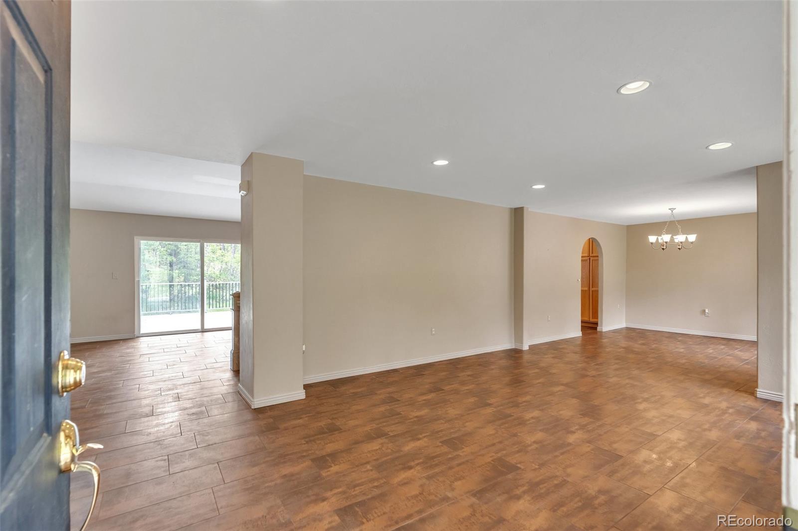Larkspur, Colorado, 80118, United States, 4 Bedrooms Bedrooms, ,Residential,For Sale,1921196