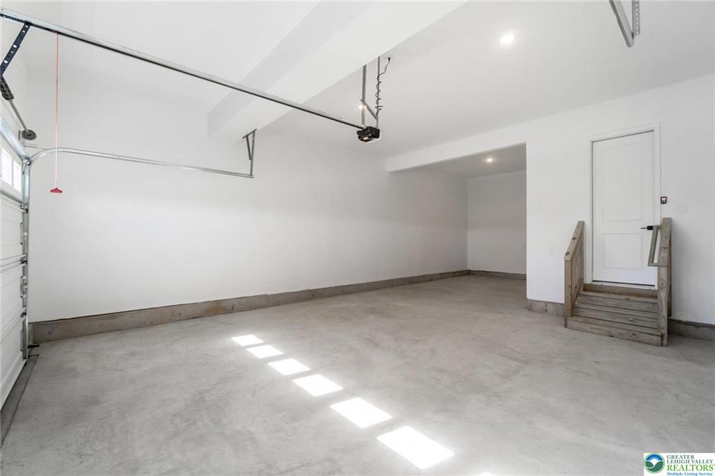 Bethlehem, Pennsylvania, 18017, United States, 6 Bedrooms Bedrooms, ,6 BathroomsBathrooms,Residential,For Sale,1975535