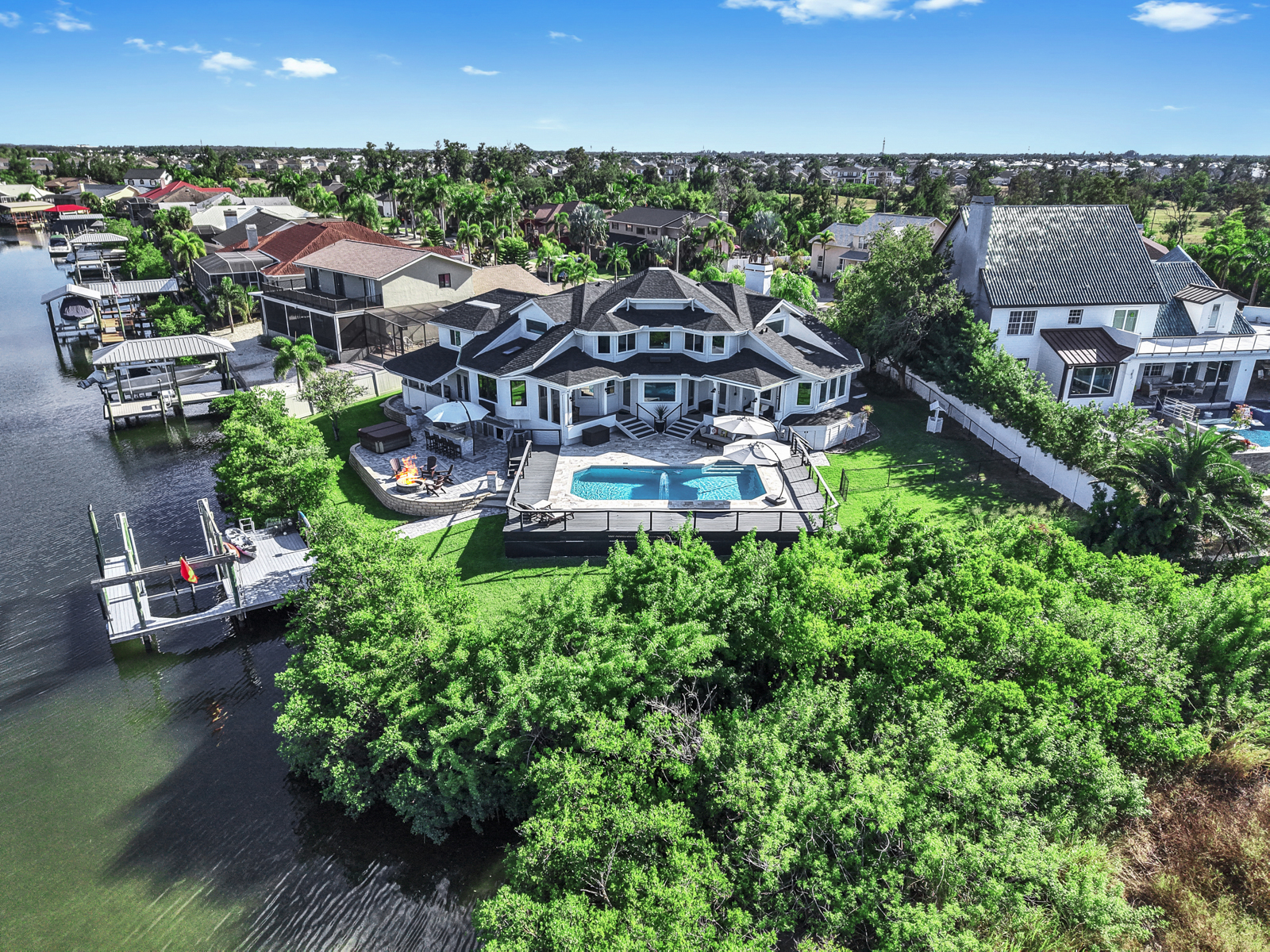 Apollo Beach, Florida, 33572, United States, 4 Bedrooms Bedrooms, ,4 BathroomsBathrooms,Residential,For Sale,1977778