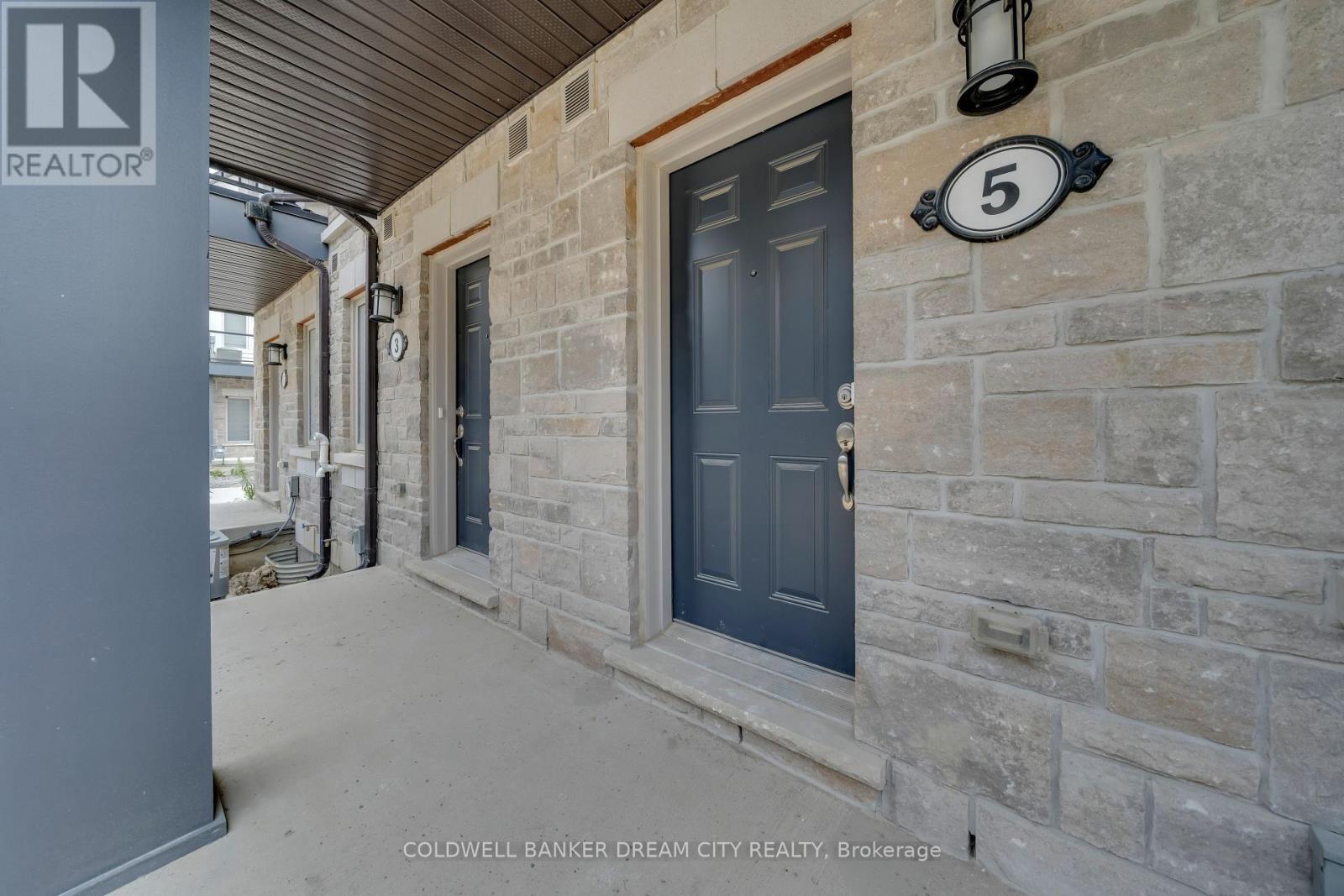 CALEDON, Ontario, L7C 4L6, CA, 3 Bedrooms Bedrooms, ,2 BathroomsBathrooms,Residential,For Sale,1891289