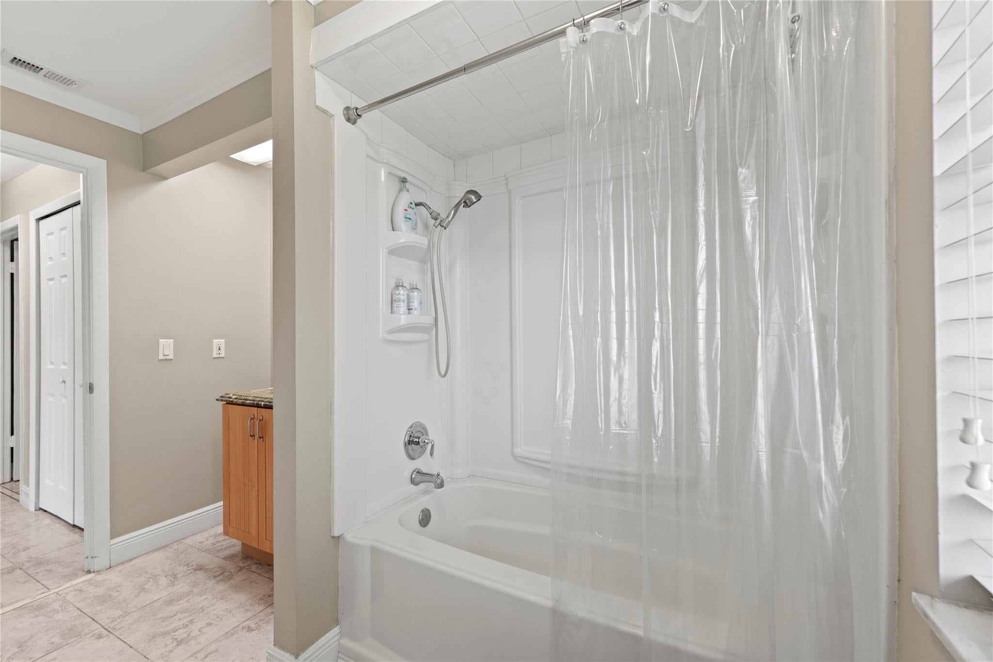 Port St Lucie, Florida, 34952, United States, 4 Bedrooms Bedrooms, ,3 BathroomsBathrooms,Residential,For Sale,1977843