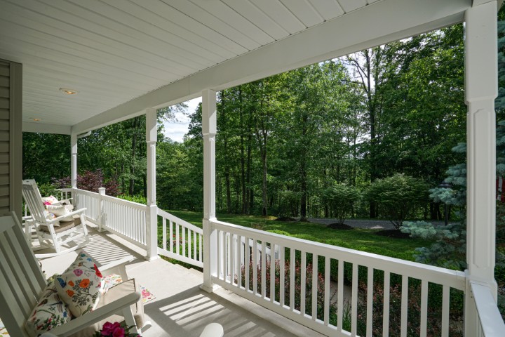 Horner, West Virginia, 26732, United States, 4 Bedrooms Bedrooms, ,4 BathroomsBathrooms,Residential,For Sale,1955004