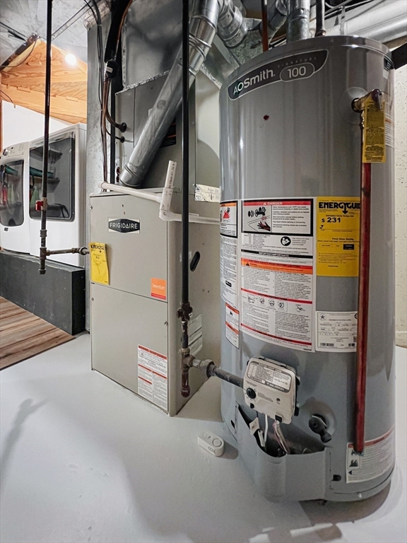 Shrewsbury, Massachusetts, 01545, United States, 2 Bedrooms Bedrooms, ,3 BathroomsBathrooms,Residential,For Sale,1987011