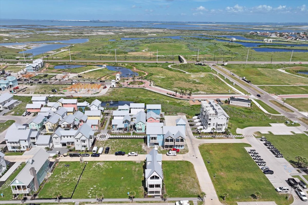 Port Aransas, Texas, 78373, United States, 3 Bedrooms Bedrooms, ,3 BathroomsBathrooms,Residential,For Sale,1979271