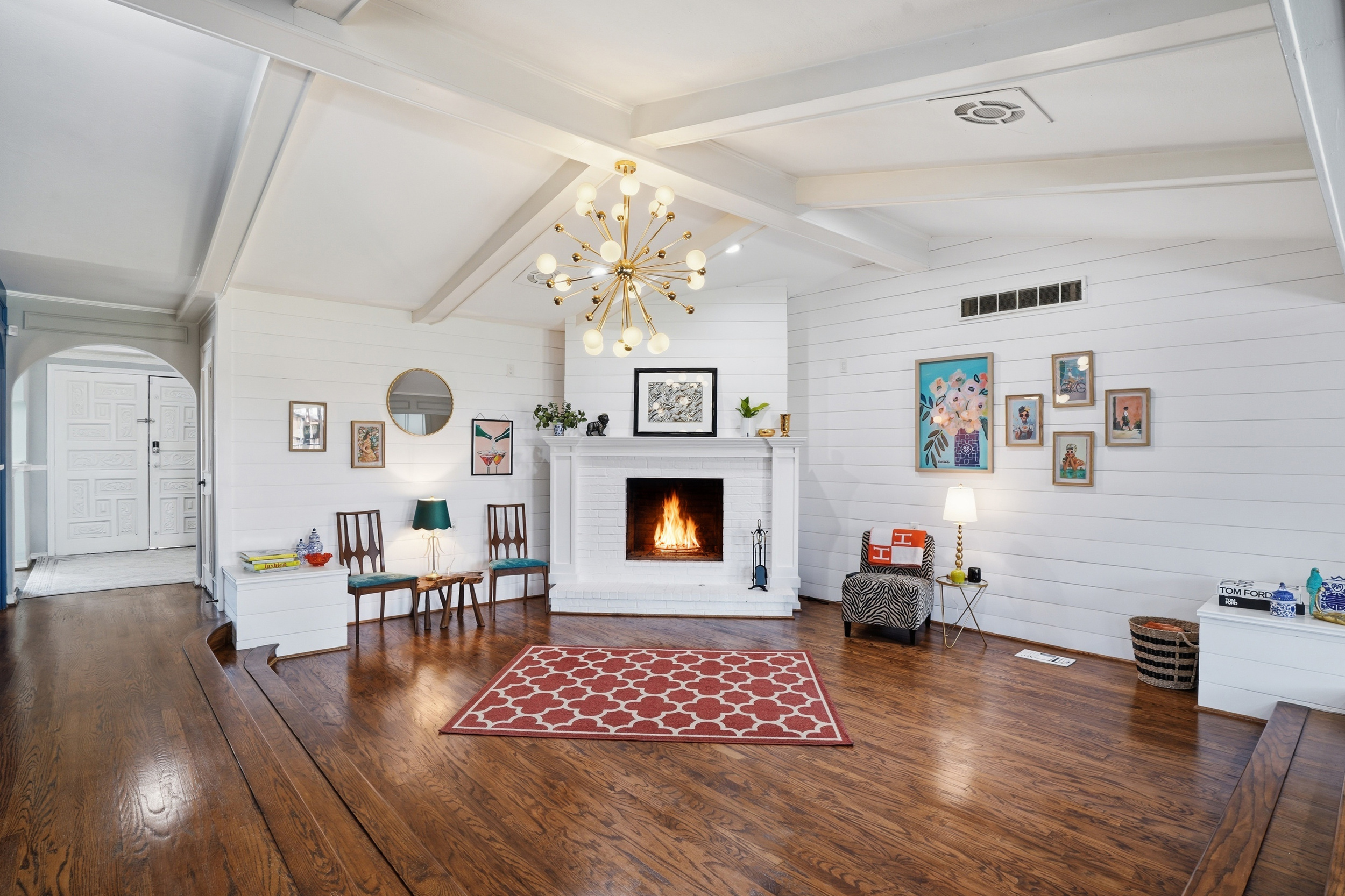  9683 Whitehurst Drive - 物件實景