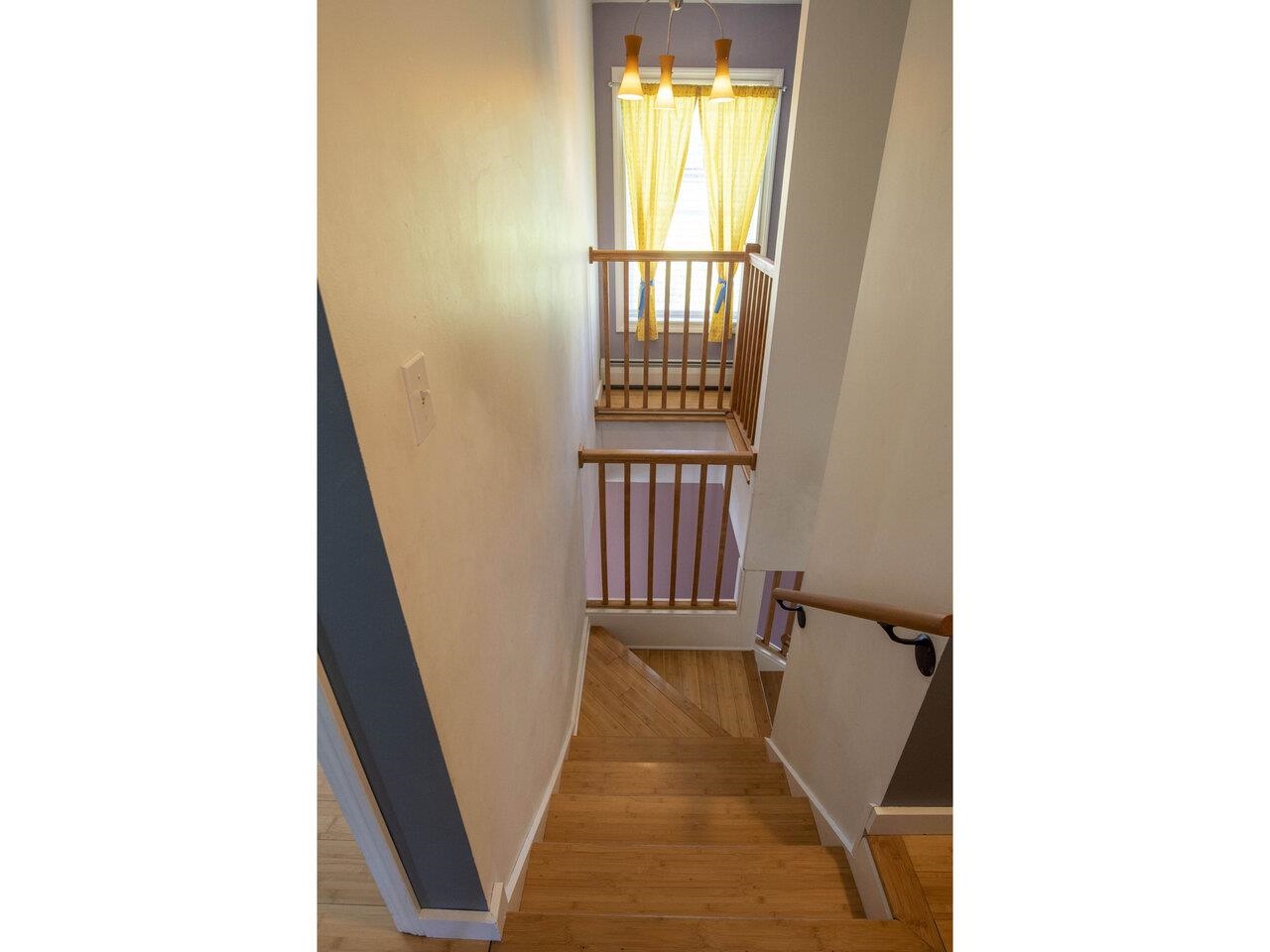 Montpelier, Vermont, 05602, United States, 3 Bedrooms Bedrooms, ,3 BathroomsBathrooms,Residential,For Sale,1924813