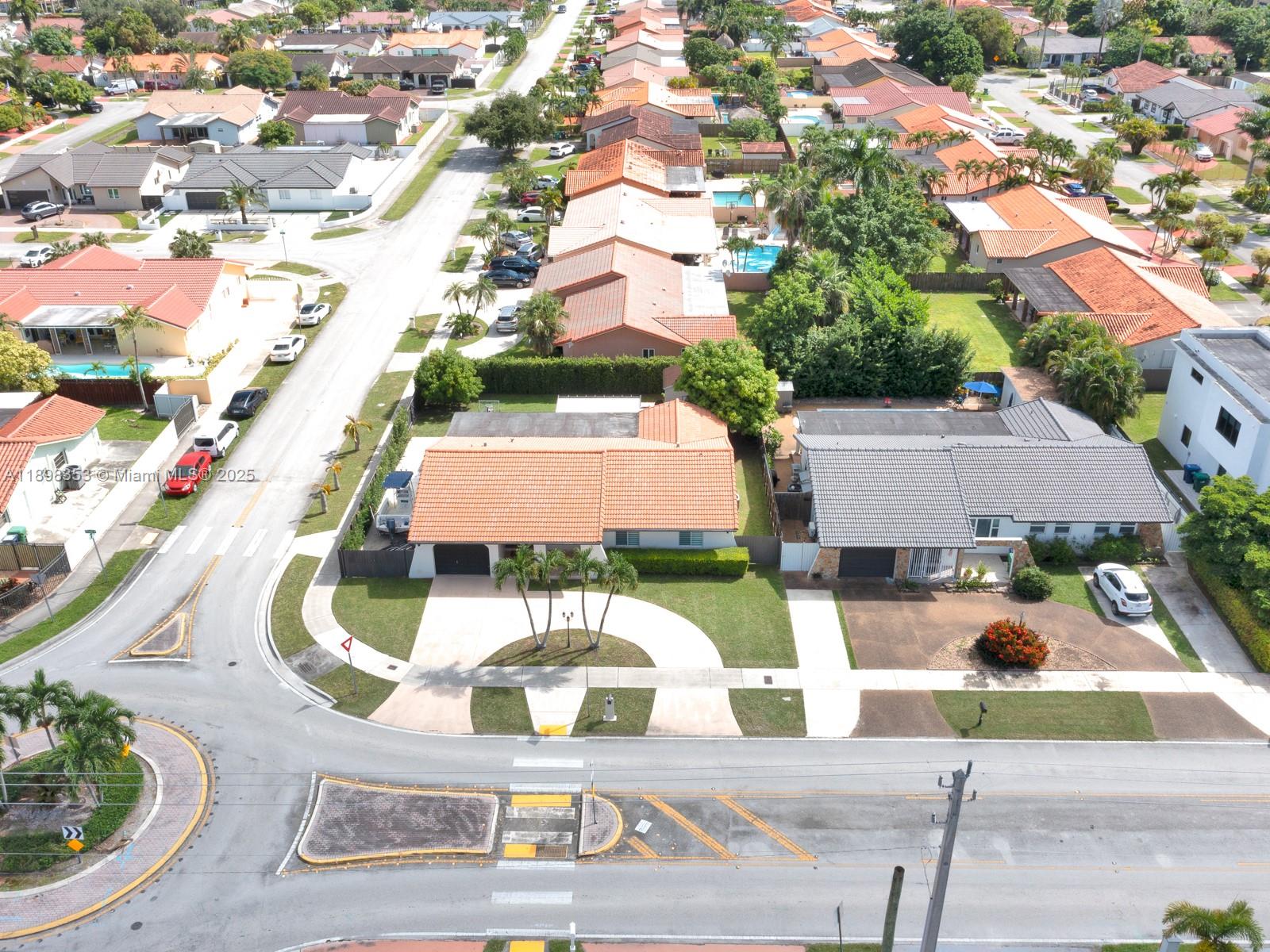 Miami, Florida, 33175, United States, 4 Bedrooms Bedrooms, ,2 BathroomsBathrooms,Residential,For Sale,1979447