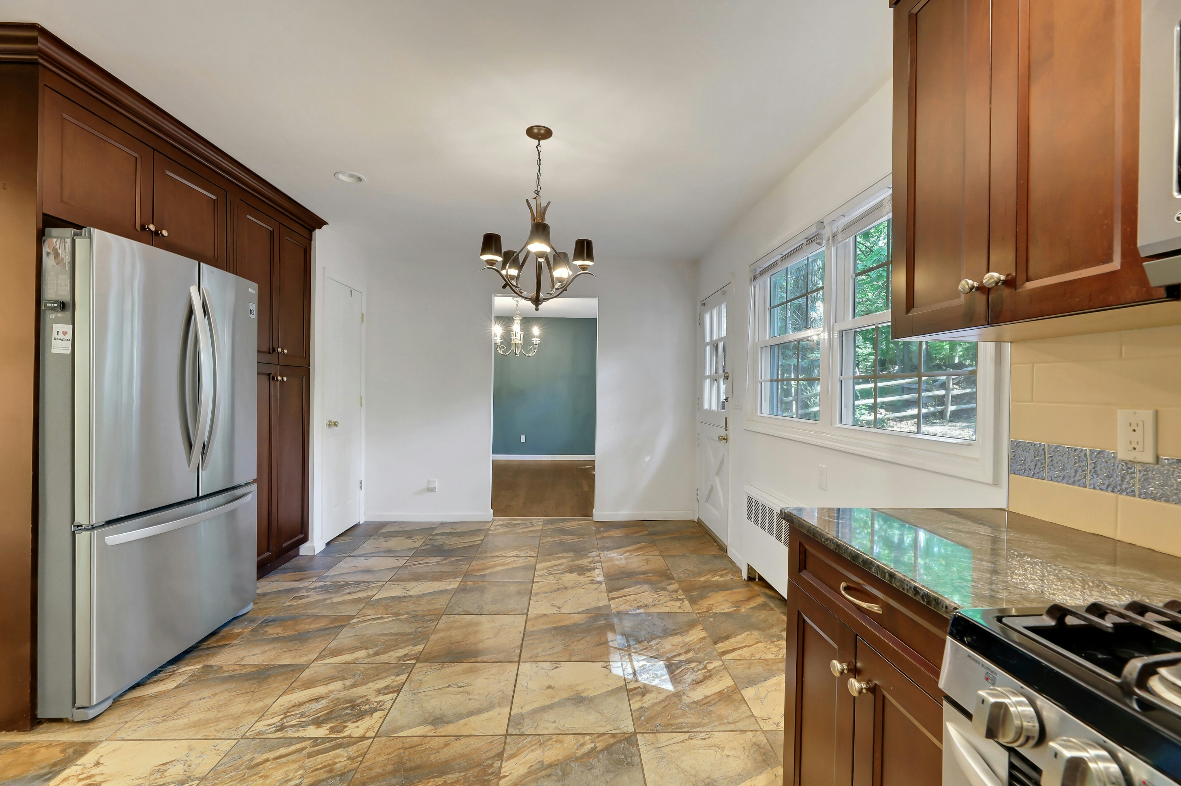  297 Pines Lake Drive East, Wayne, NJ 07470 - 物件實景