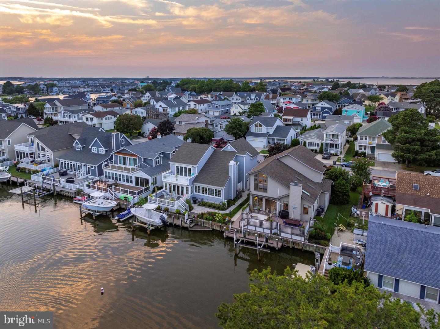 Ocean City, Maryland, 21842, United States, 4 Bedrooms Bedrooms, ,3 BathroomsBathrooms,Residential,For Sale,1942171