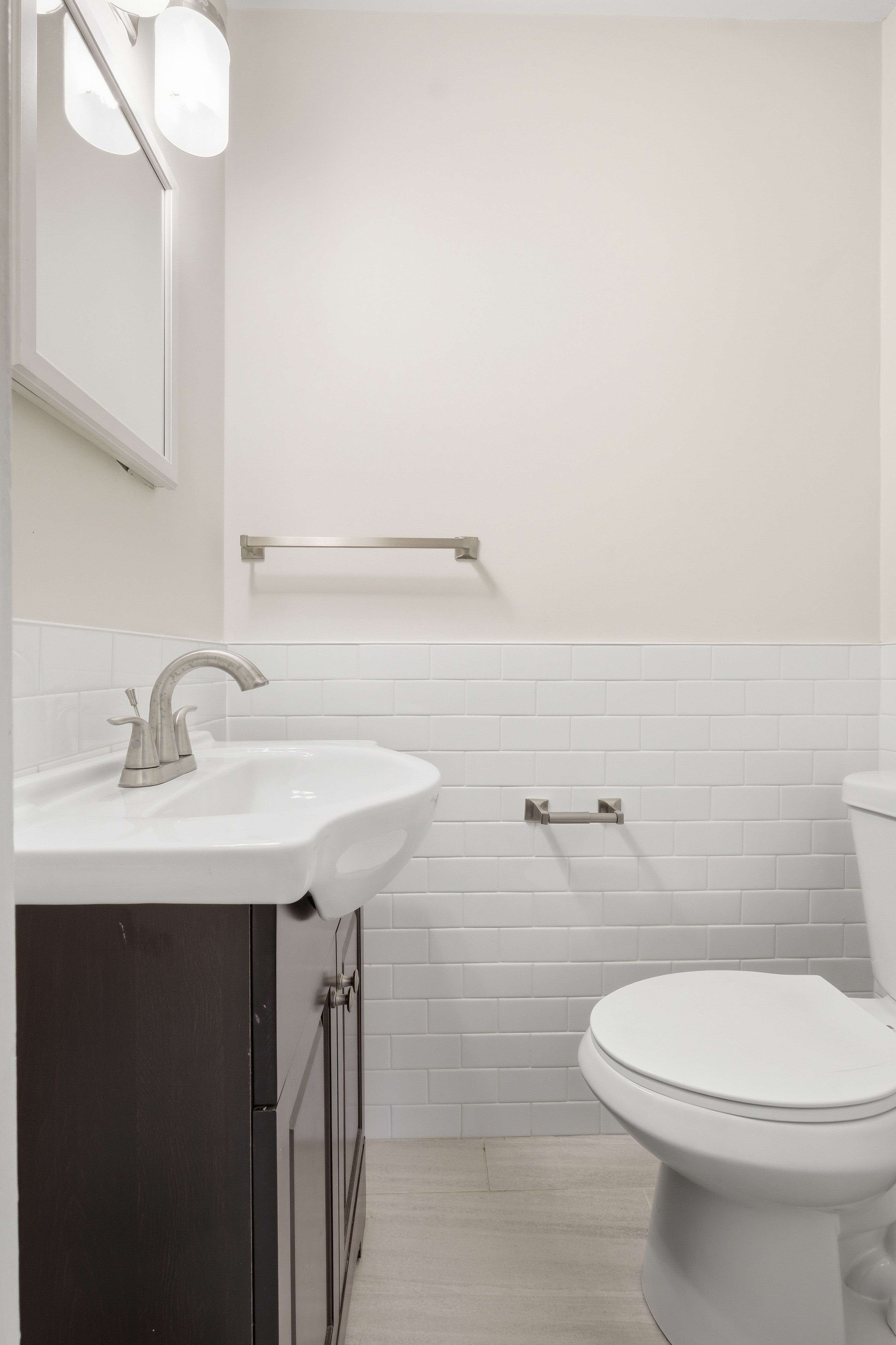  1716 Brentmoor Lane, Louisville, KY 40223 - 物件實景