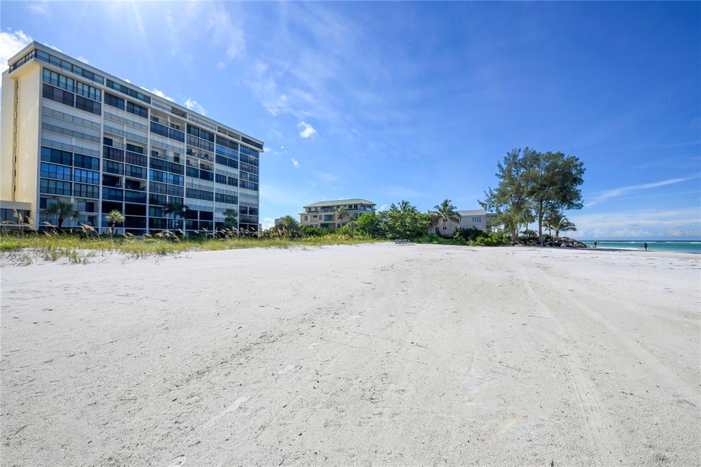 Sarasota, Florida, 34242, United States, 2 Bedrooms Bedrooms, ,2 BathroomsBathrooms,Residential,For Sale,1827426