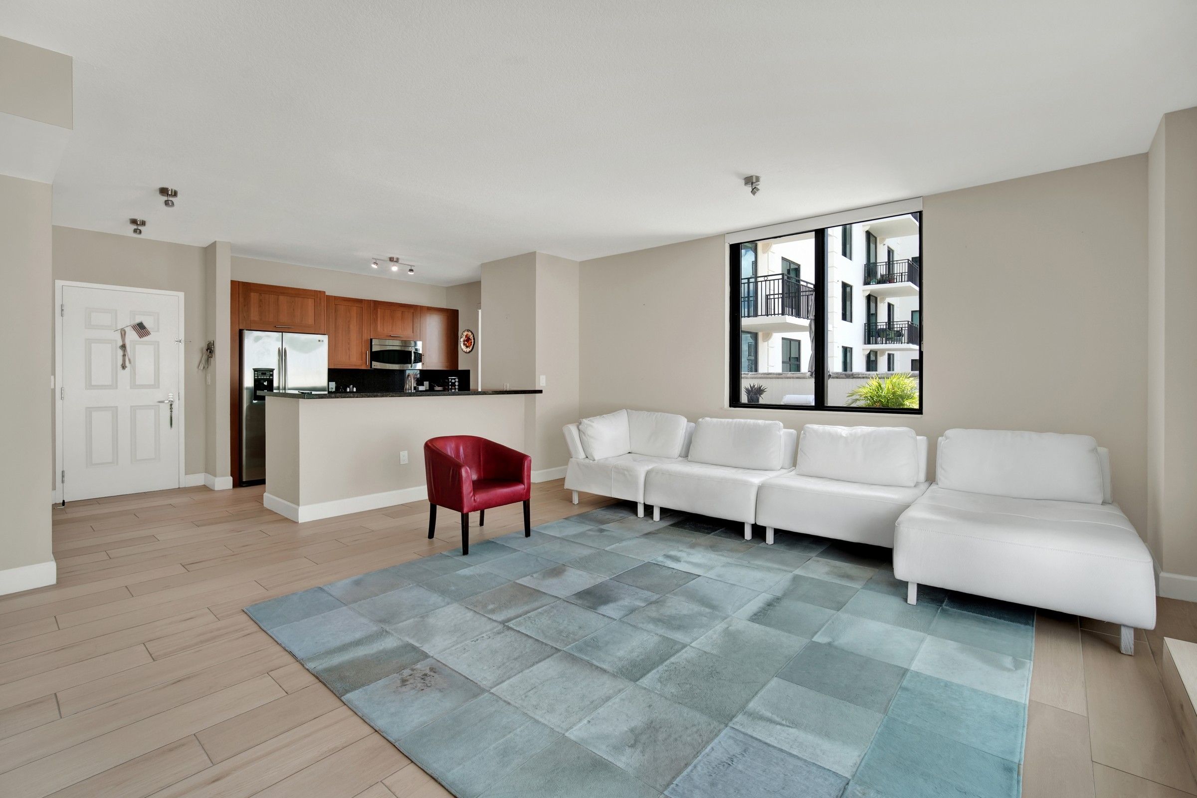  1300 Ponce De Leon Blvd, Coral Gables, FL, 33134 - 物件實景