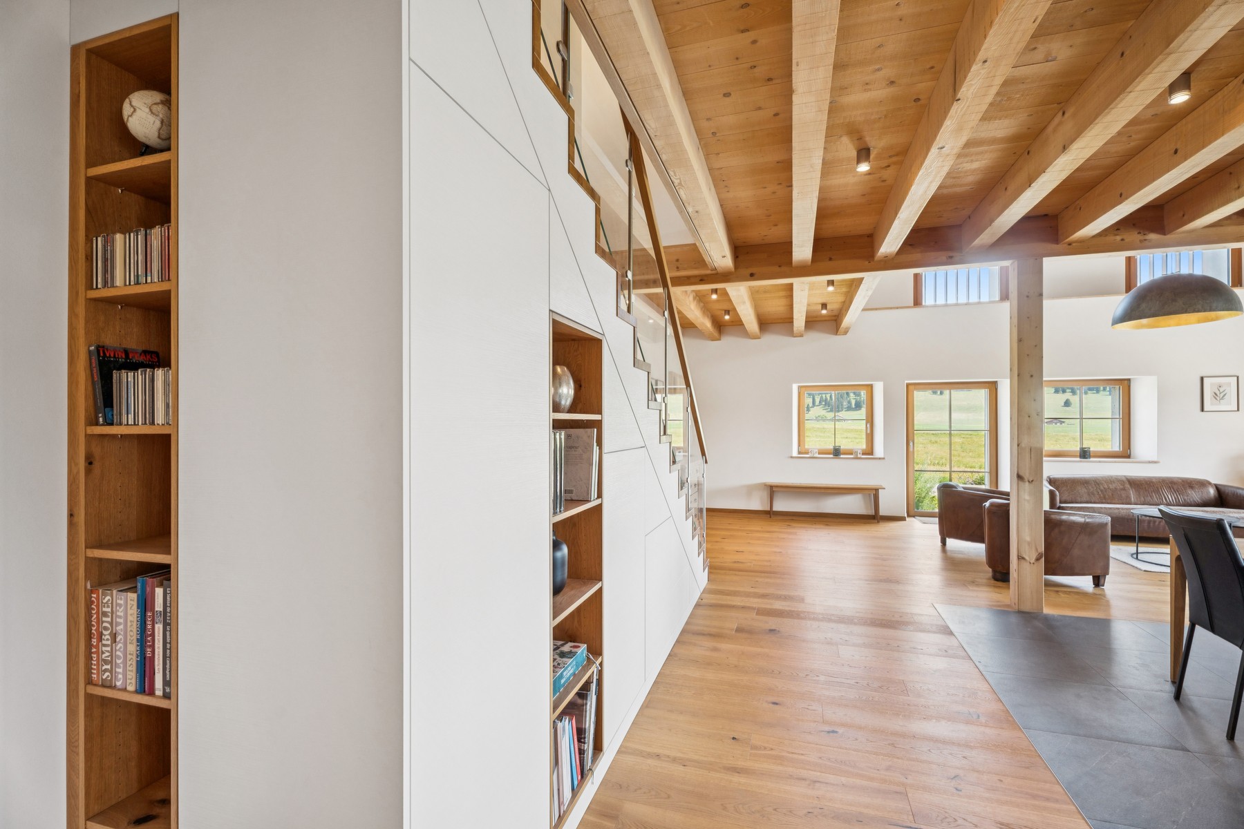  A stunning, fully renovated farmhouse consisting of 2 apartments - 物件實景