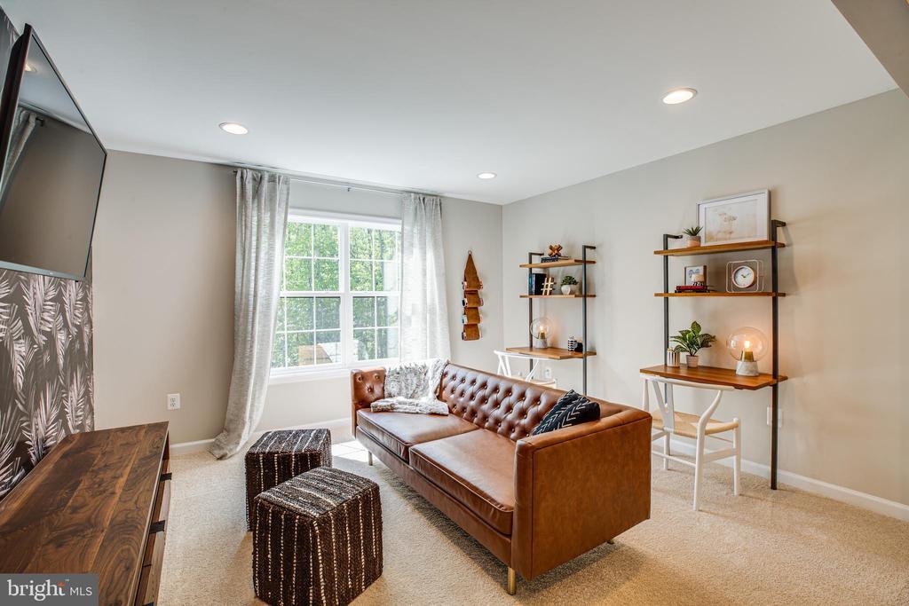 Stafford, Virginia, 22556, United States, 4 Bedrooms Bedrooms, ,3 BathroomsBathrooms,Residential,For Sale,1850388