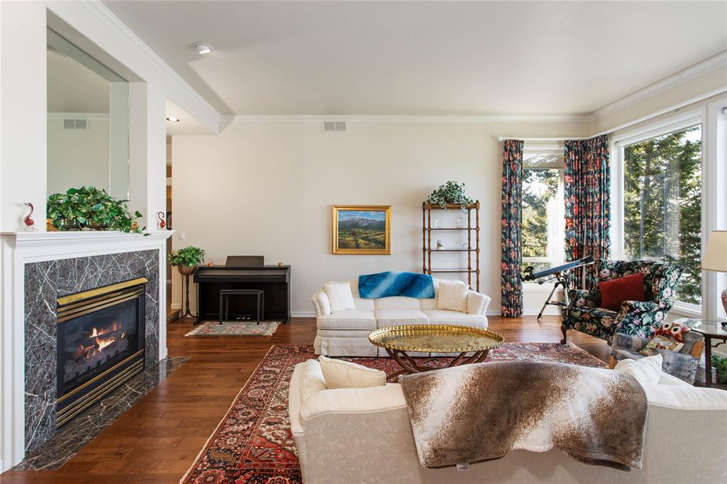 Polson, Montana, 59860, United States, 4 Bedrooms Bedrooms, ,4 BathroomsBathrooms,Residential,For Sale,1984394