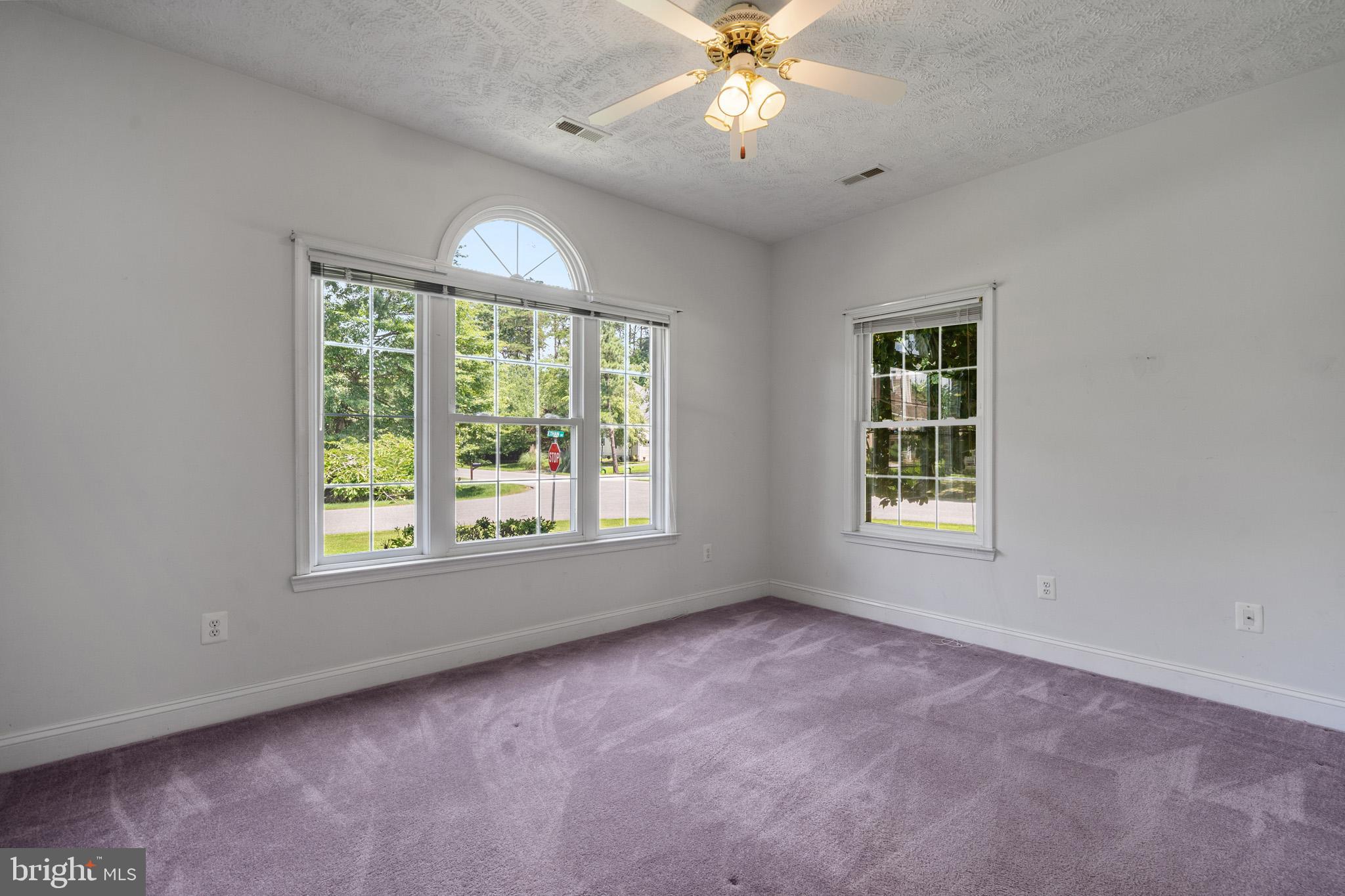 Issue, Maryland, 20645, United States, 5 Bedrooms Bedrooms, ,5 BathroomsBathrooms,Residential,For Sale,1912917