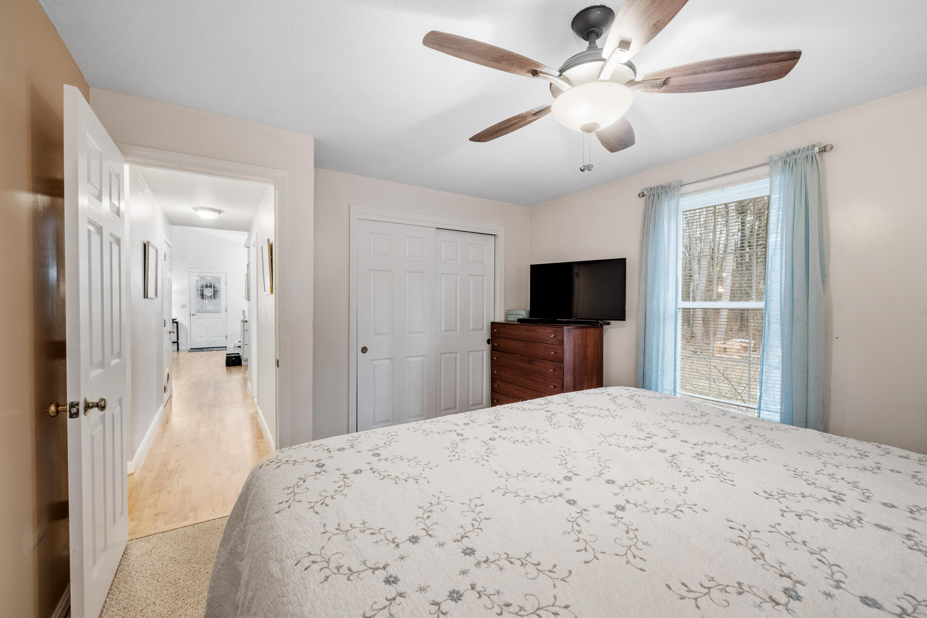 Saco, Maine, 04072, United States, 4 Bedrooms Bedrooms, ,2 BathroomsBathrooms,Residential,For Sale,1991501