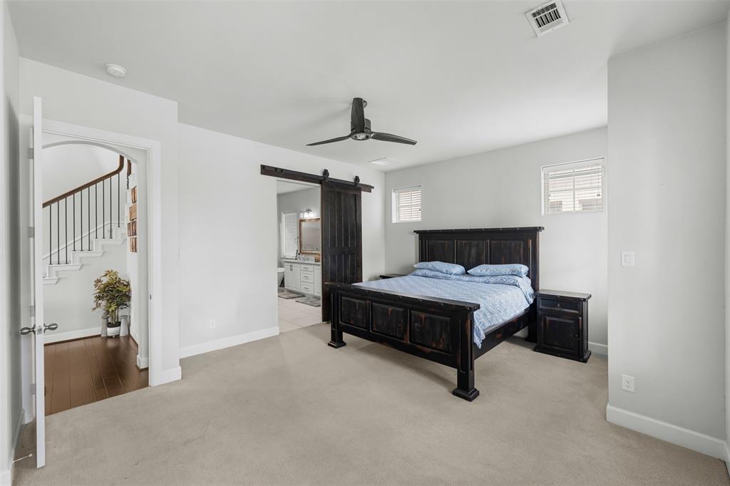 Arlington, Texas, 76005, United States, 4 Bedrooms Bedrooms, ,4 BathroomsBathrooms,Residential,For Sale,1890856