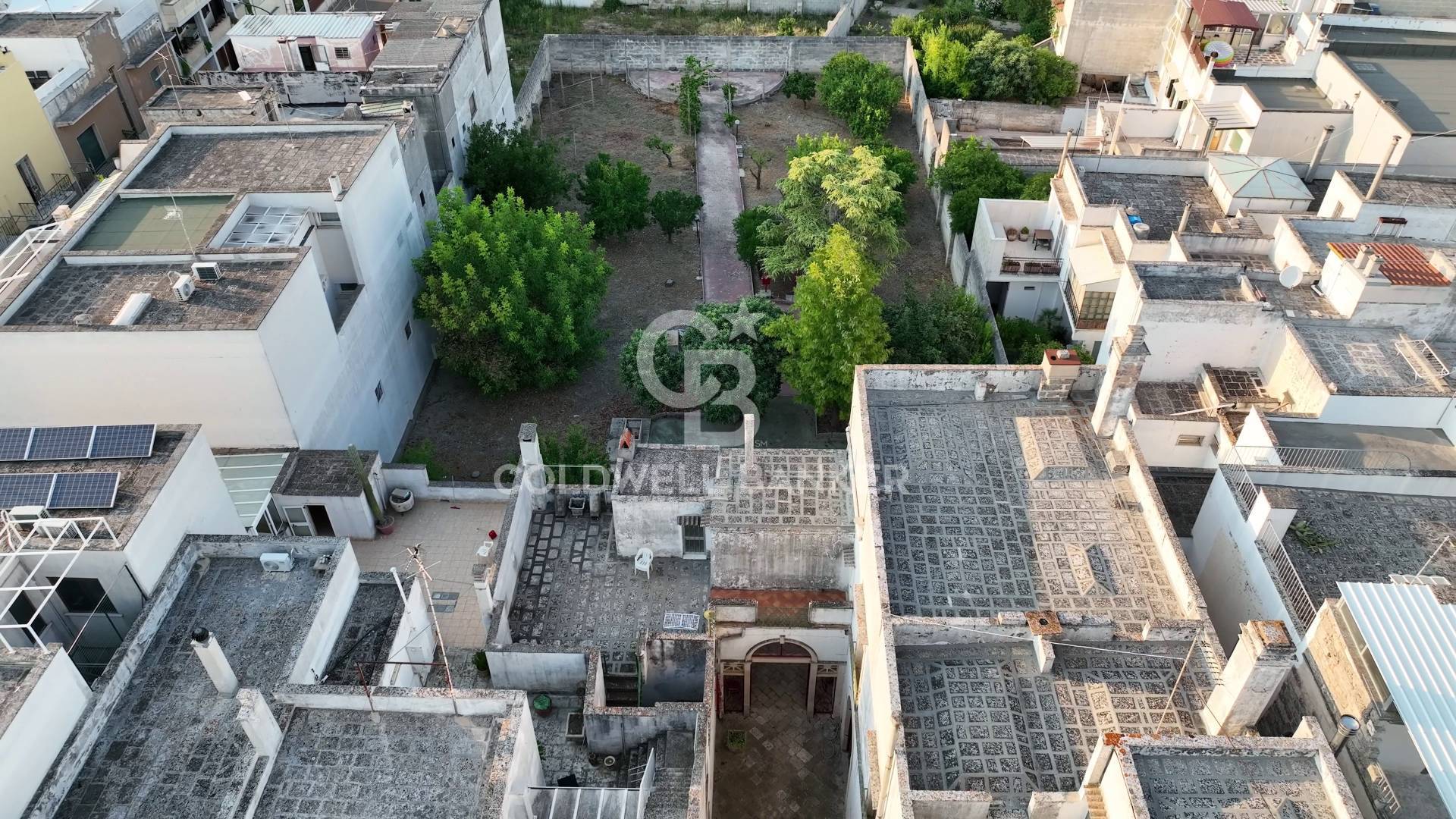 Viale della Repubblica, Aradeo, Lecce, 73040, IT, 6 Bedrooms Bedrooms, ,5 BathroomsBathrooms,Residential,For Sale,Viale della Repubblica,1442531