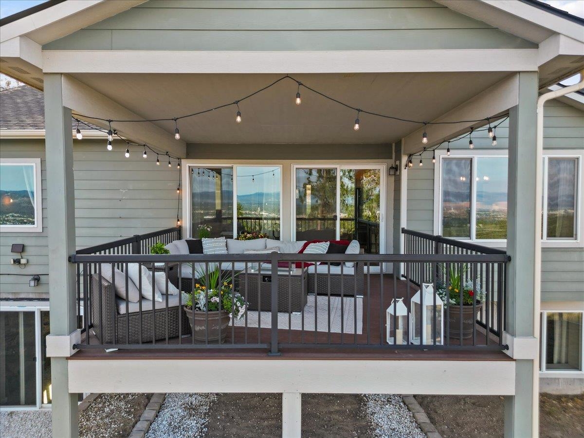 Spokane, Washington, 99217, United States, 4 Bedrooms Bedrooms, ,2 BathroomsBathrooms,Residential,For Sale,1923974