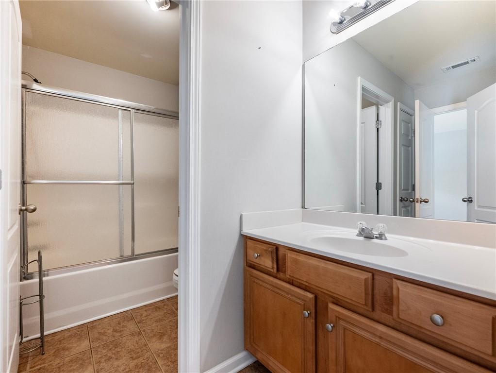 Flowery Branch, Georgia, 30542, United States, 4 Bedrooms Bedrooms, ,5 BathroomsBathrooms,Residential,For Sale,1840900