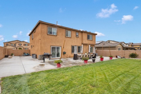 Victorville, California, 92392, United States, 4 Bedrooms Bedrooms, ,3 BathroomsBathrooms,Residential,For Sale,1993881