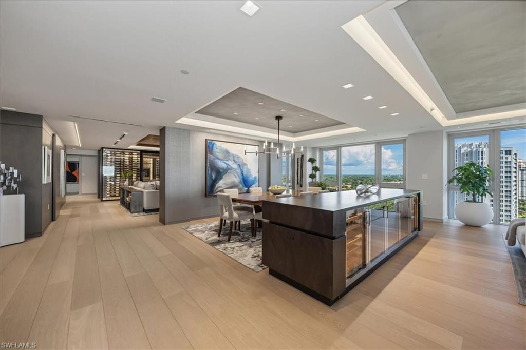 Naples, Florida, 34108, United States, 5 Bedrooms Bedrooms, ,5 BathroomsBathrooms,Residential,For Sale,1960565