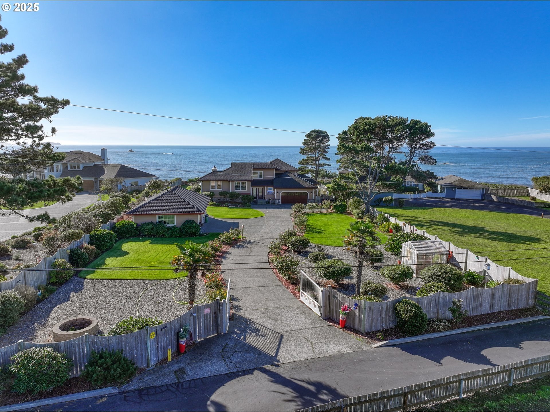 Brookings, Oregon, 97415, United States, 3 Bedrooms Bedrooms, ,3 BathroomsBathrooms,Residential,For Sale,1996453