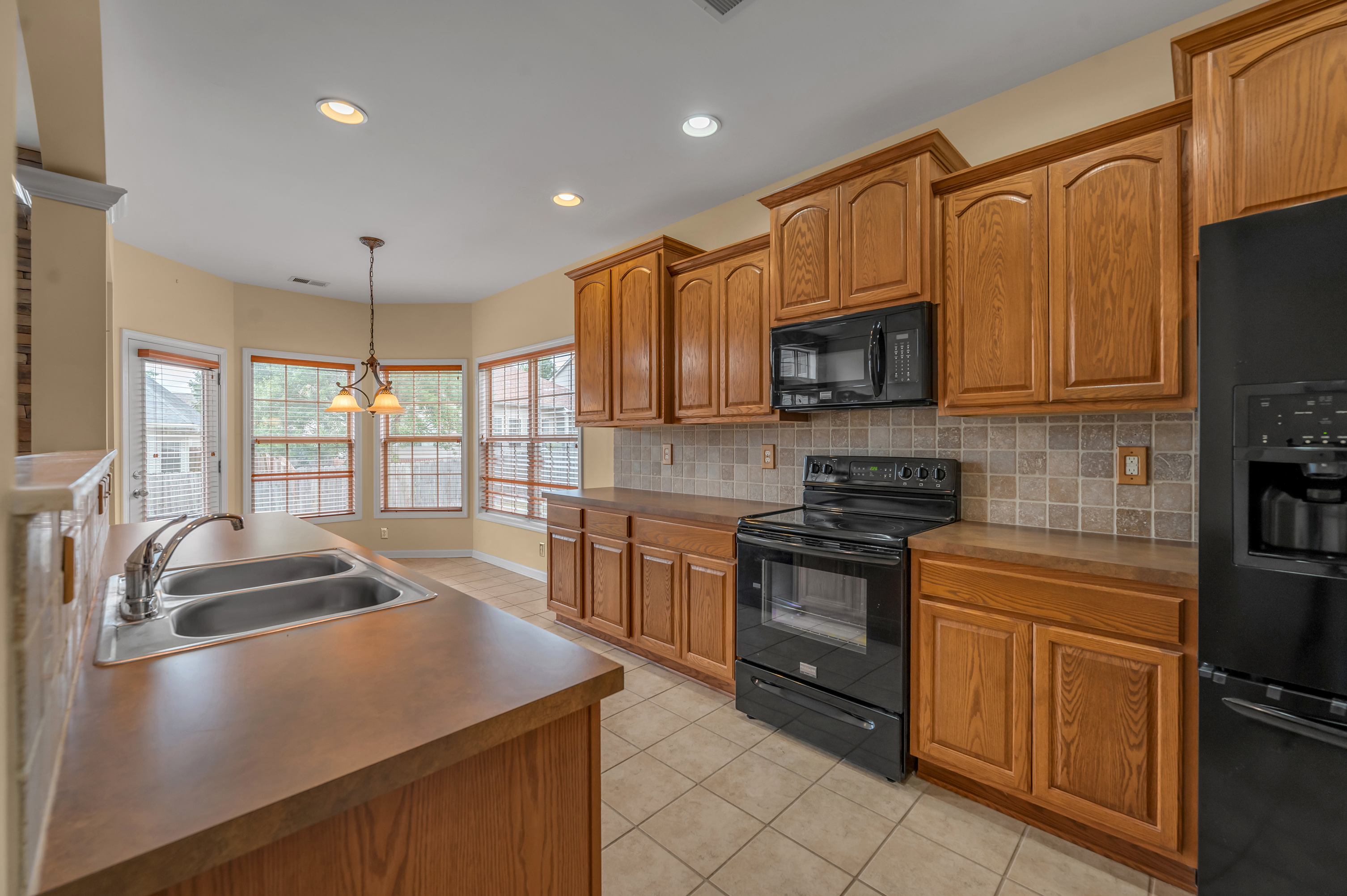  520 Madison Point Drive - 物件實景