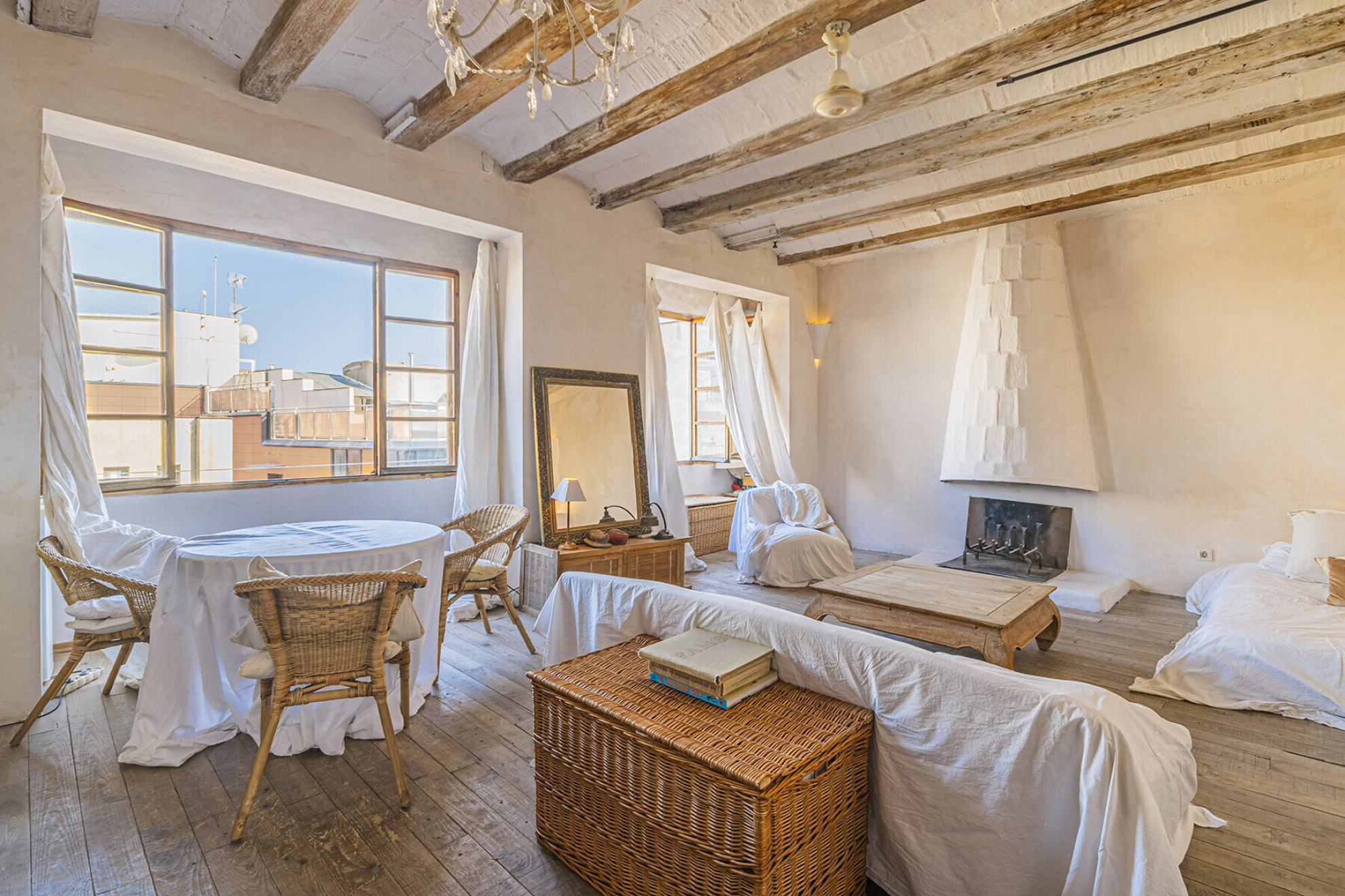  Stunning penthouse with panoramic views of the iconic Plaza Real - 物件實景