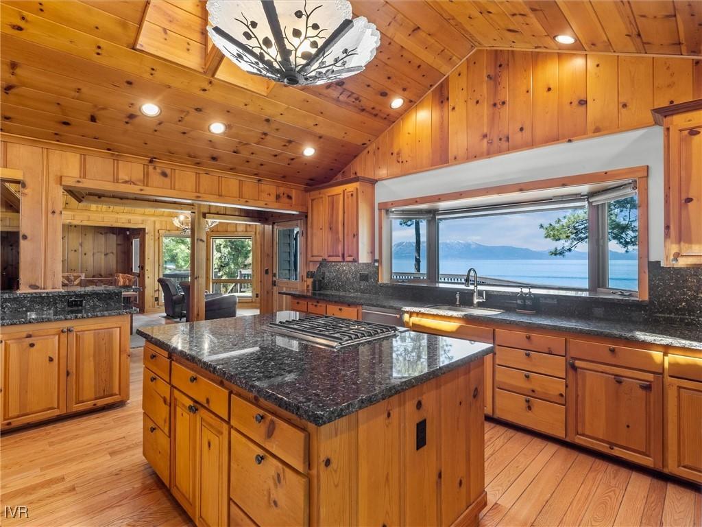 Glenbrook, Nevada, 89413, United States, 5 Bedrooms Bedrooms, ,4 BathroomsBathrooms,Residential,For Sale,1897803