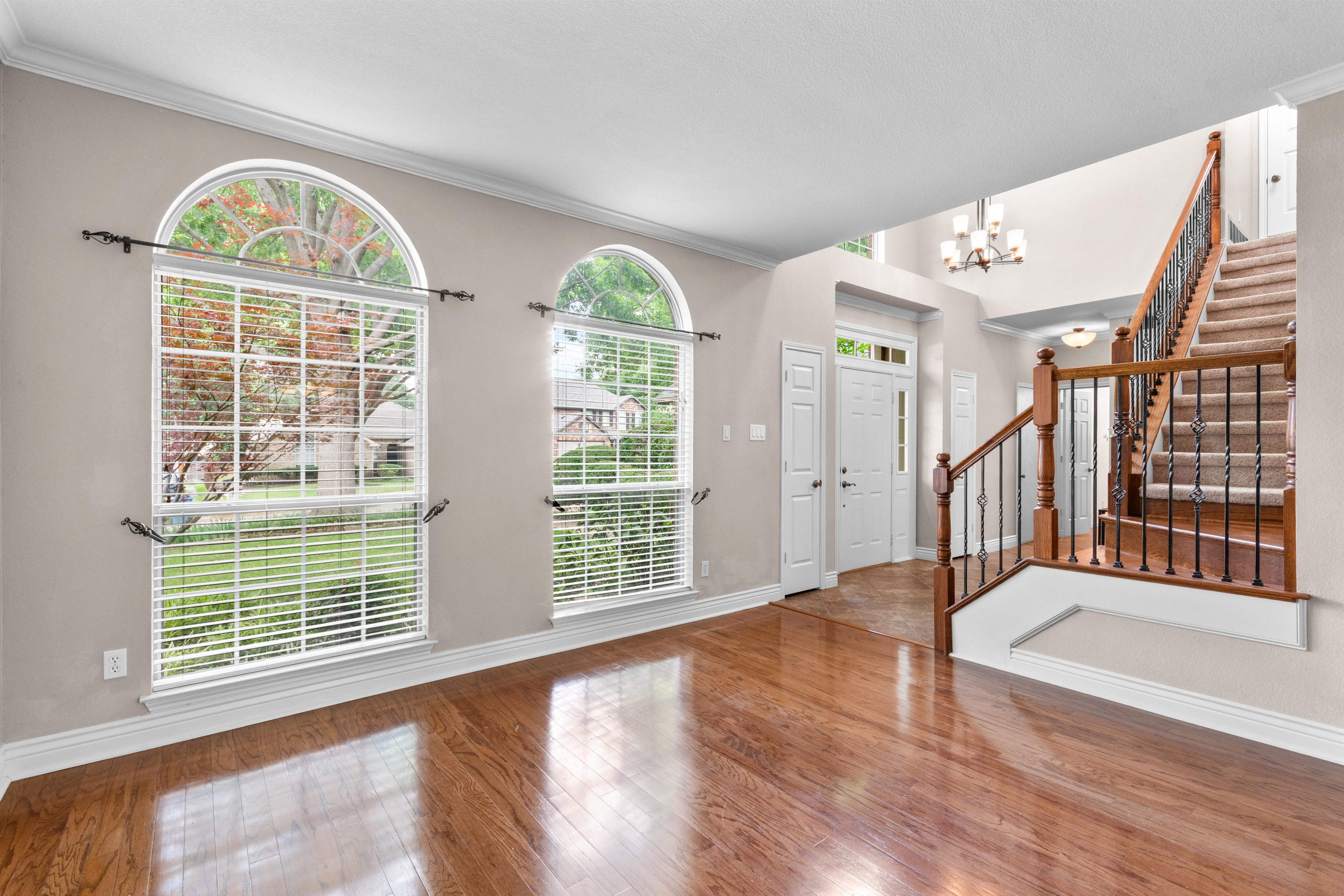  3233 Shady Glen Drive, Grapevine, TX, 76051 - 物件實景