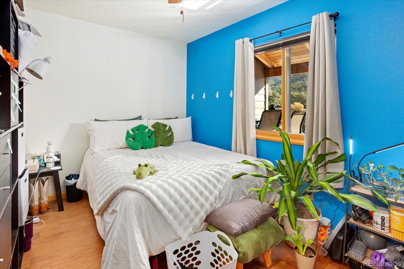 Salida, Colorado, 81201, United States, 4 Bedrooms Bedrooms, ,1 BathroomBathrooms,Residential,For Sale,2012029