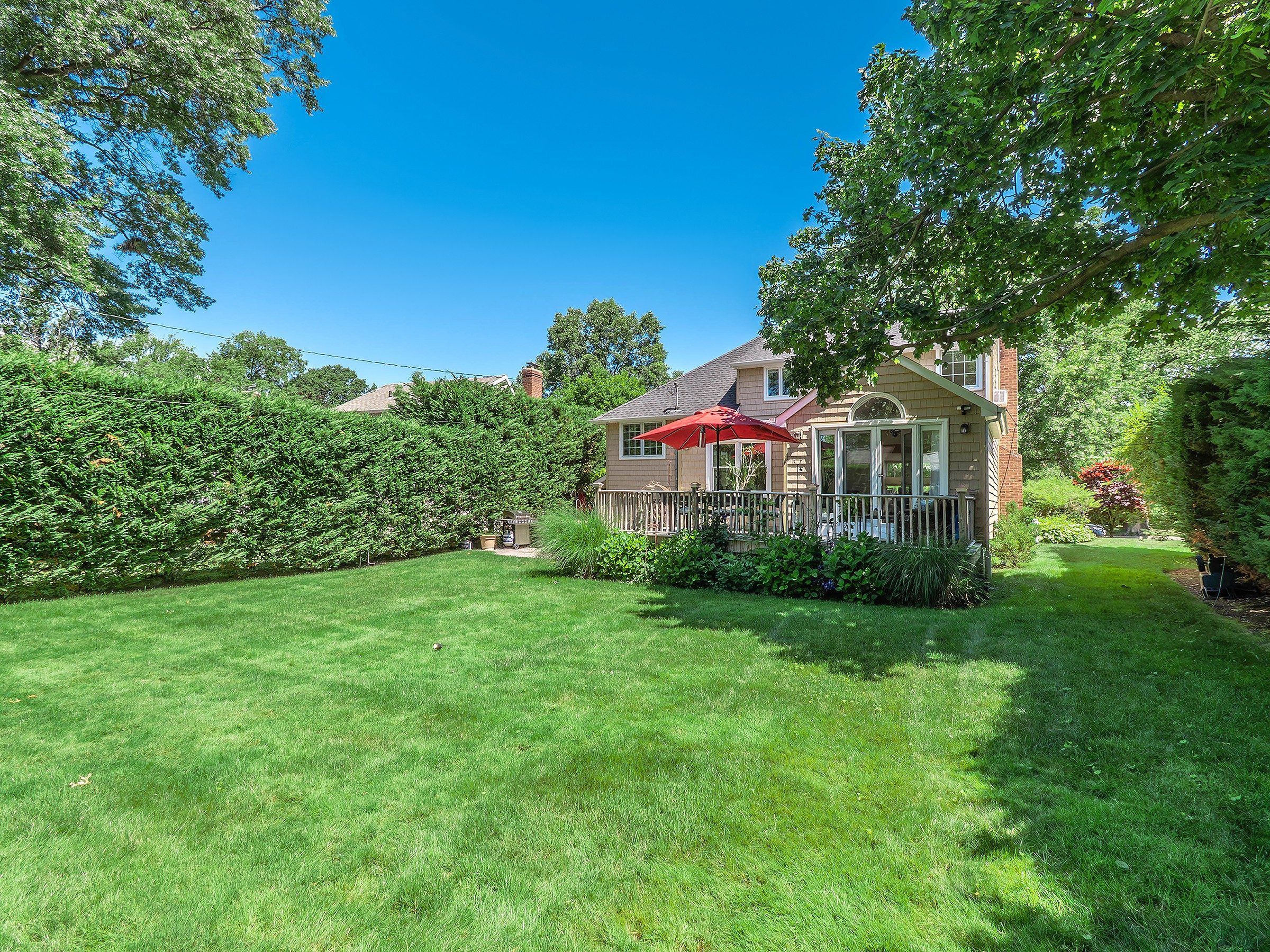  25 Andover Road, Port Washington, NY, 11050 - 物件實景
