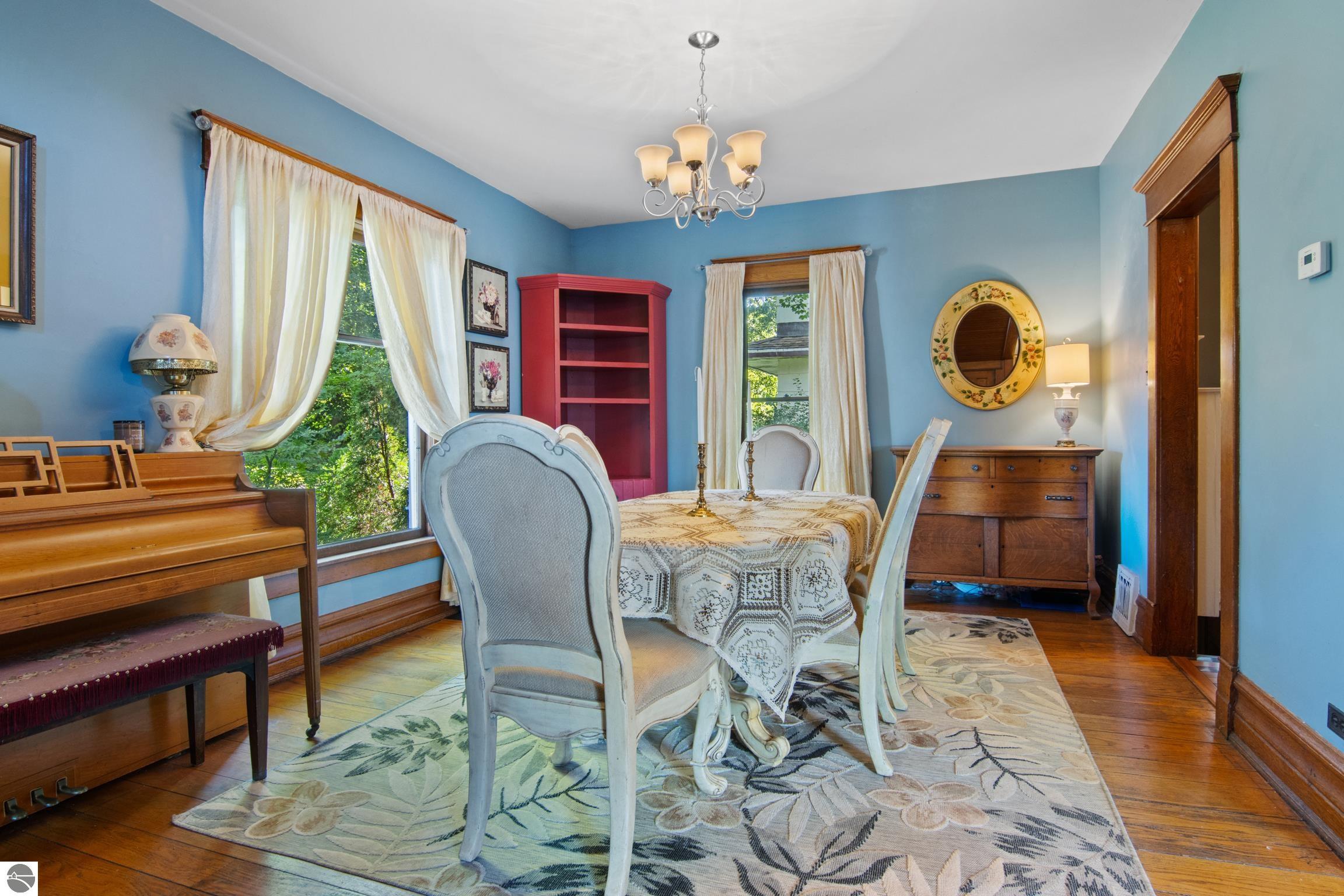 Traverse City, Michigan, 49684, United States, 4 Bedrooms Bedrooms, ,2 BathroomsBathrooms,Residential,For Sale,1943560