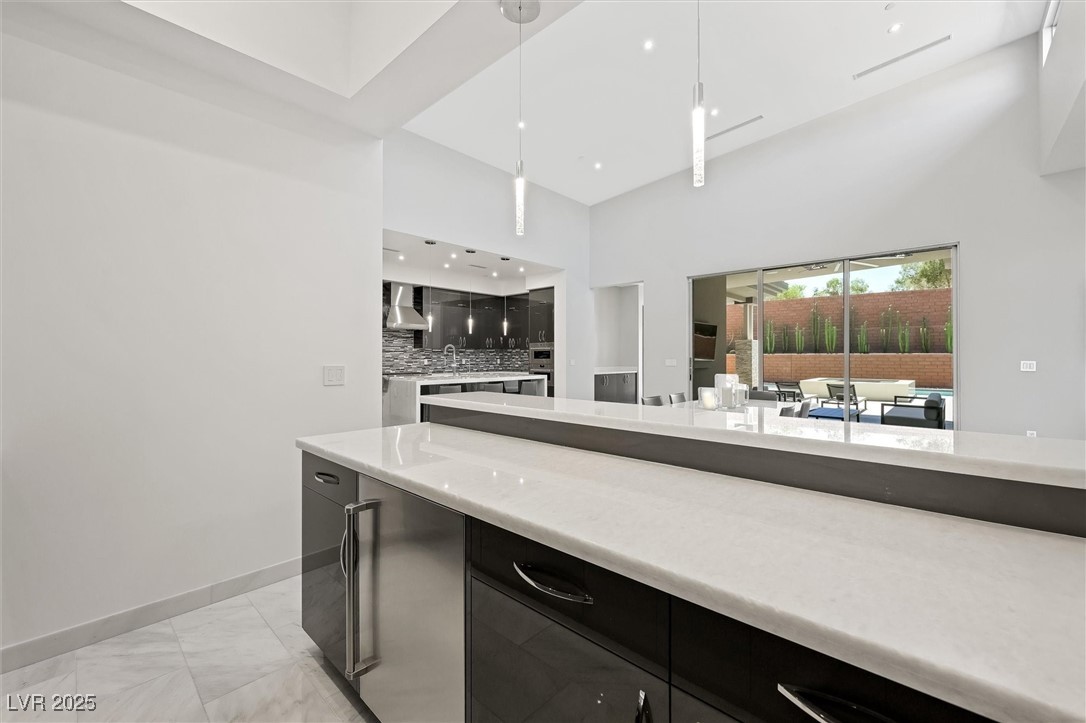 Las Vegas, Nevada, 89135, United States, 3 Bedrooms Bedrooms, ,4 BathroomsBathrooms,Residential,For Sale,1993363