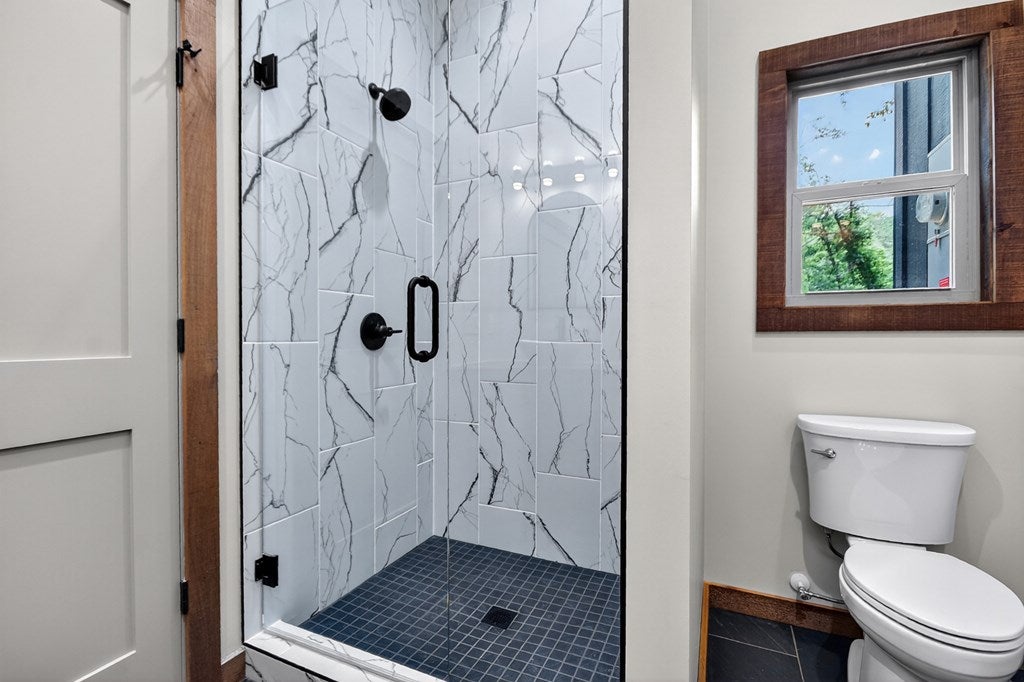 Mineral Bluff, Georgia, 30559, United States, 3 Bedrooms Bedrooms, ,3 BathroomsBathrooms,Residential,For Sale,2007594