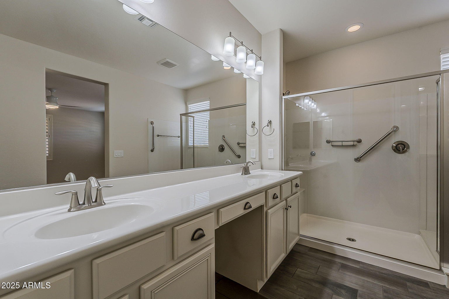 Peoria, Arizona, 85383, United States, 3 Bedrooms Bedrooms, ,3 BathroomsBathrooms,Residential,For Sale,1982801