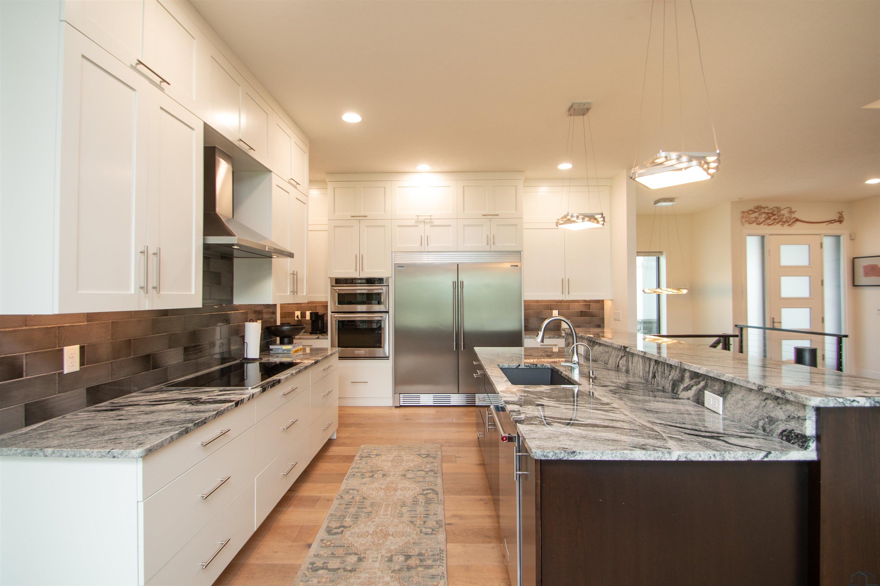 Jefferson, South Dakota, 57038, United States, 6 Bedrooms Bedrooms, ,3 BathroomsBathrooms,Residential,For Sale,1978978