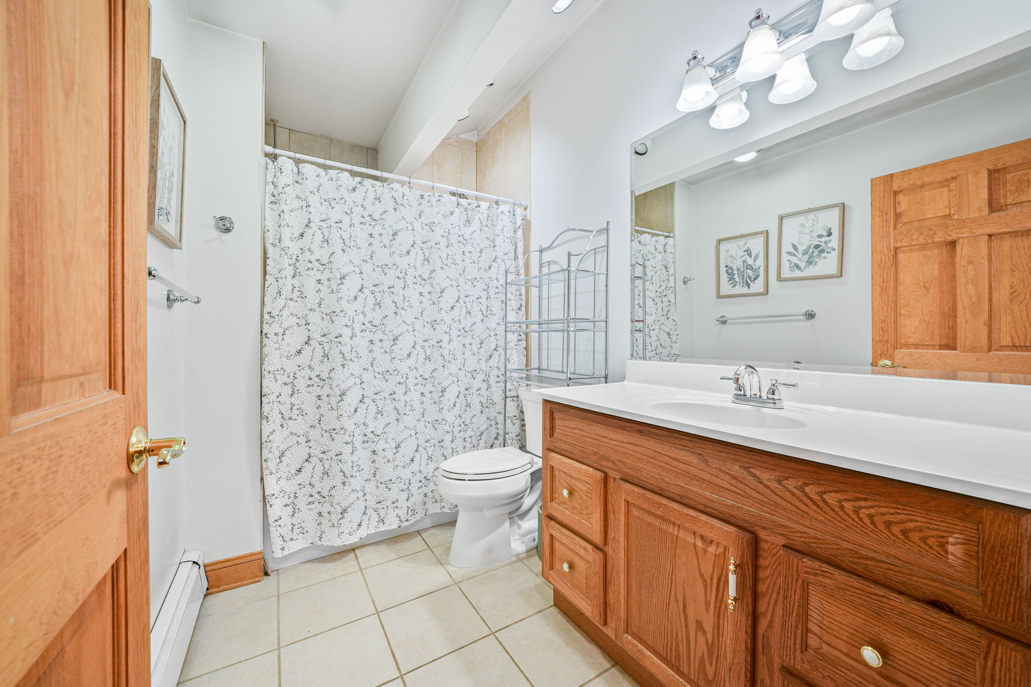 Montville, New Jersey, 07045, United States, 4 Bedrooms Bedrooms, ,3 BathroomsBathrooms,Residential,For Sale,1978325