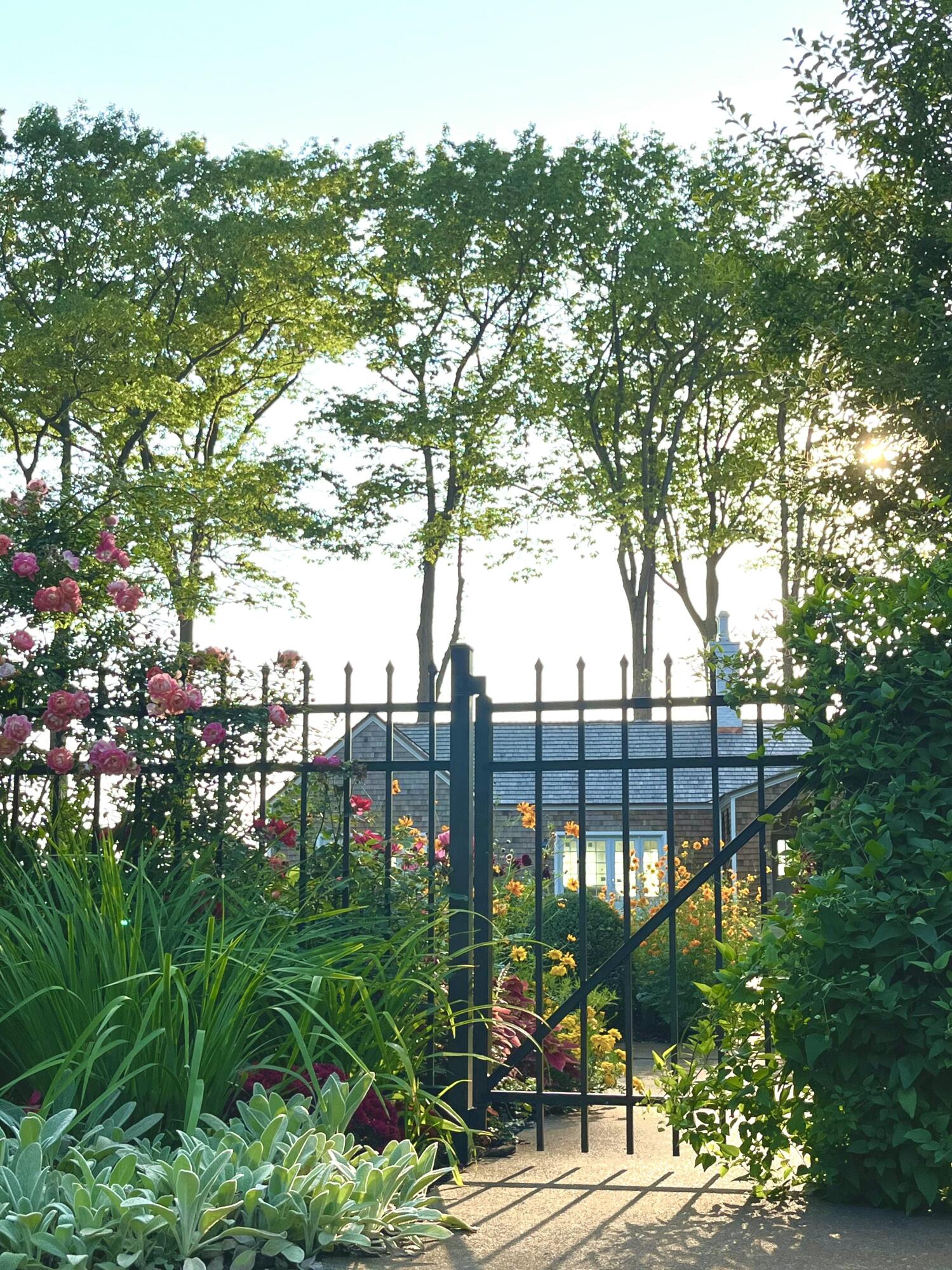 Fennville, Michigan, 49408, United States, 9 Bedrooms Bedrooms, ,10 BathroomsBathrooms,Residential,For Sale,1992421