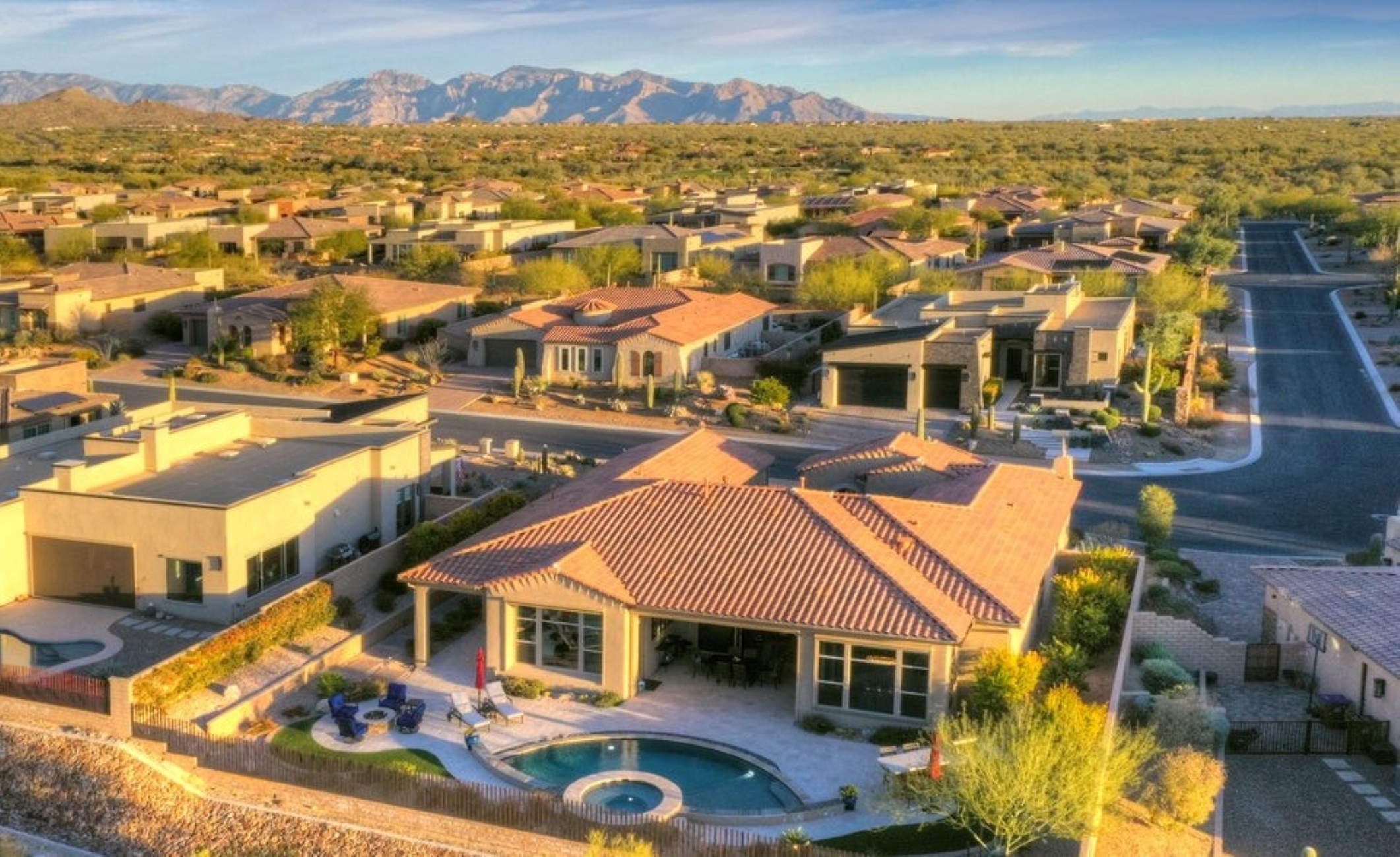  14115 N Los Saguaros Drive¦Marana, AZ - 物件實景