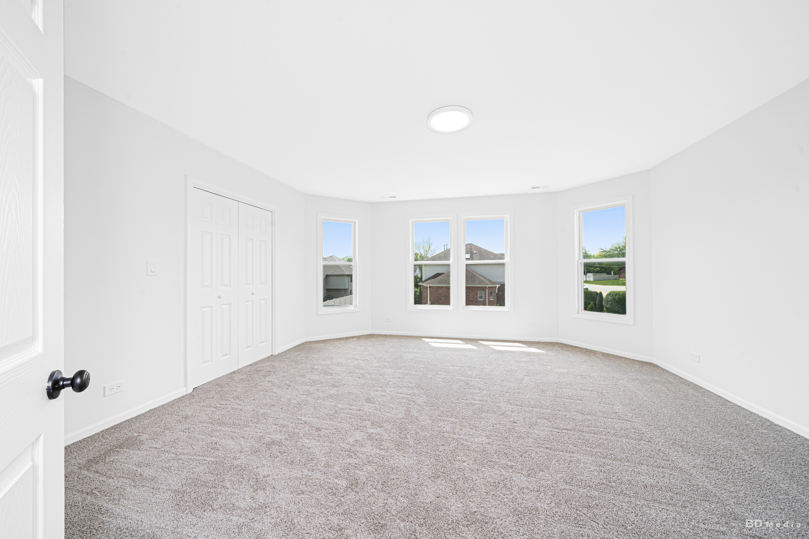 Homewood, Illinois, 60430, United States, 5 Bedrooms Bedrooms, ,4 BathroomsBathrooms,Residential,For Sale,1907684